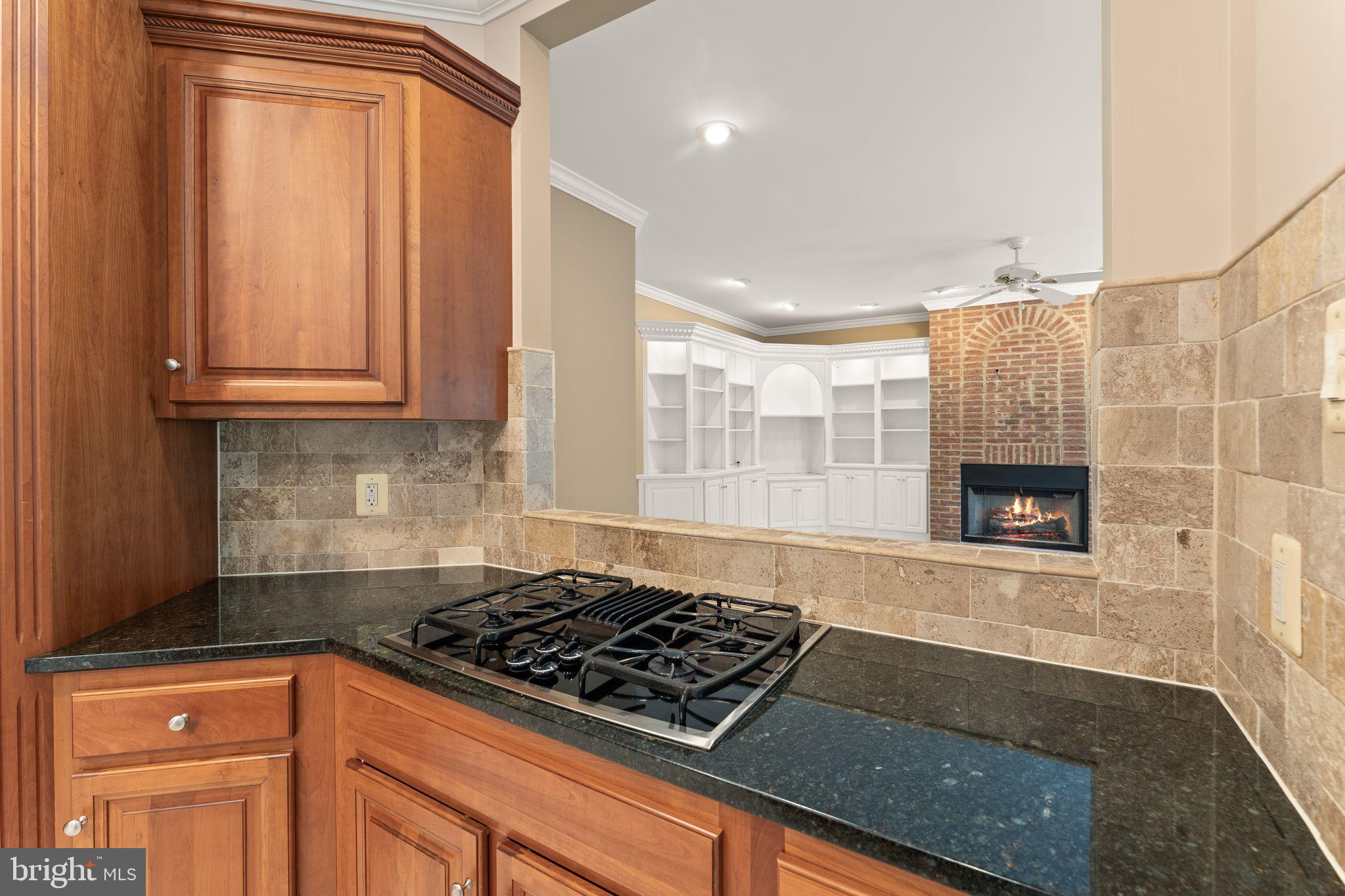 POTOMAC LAKES - Residential Lease