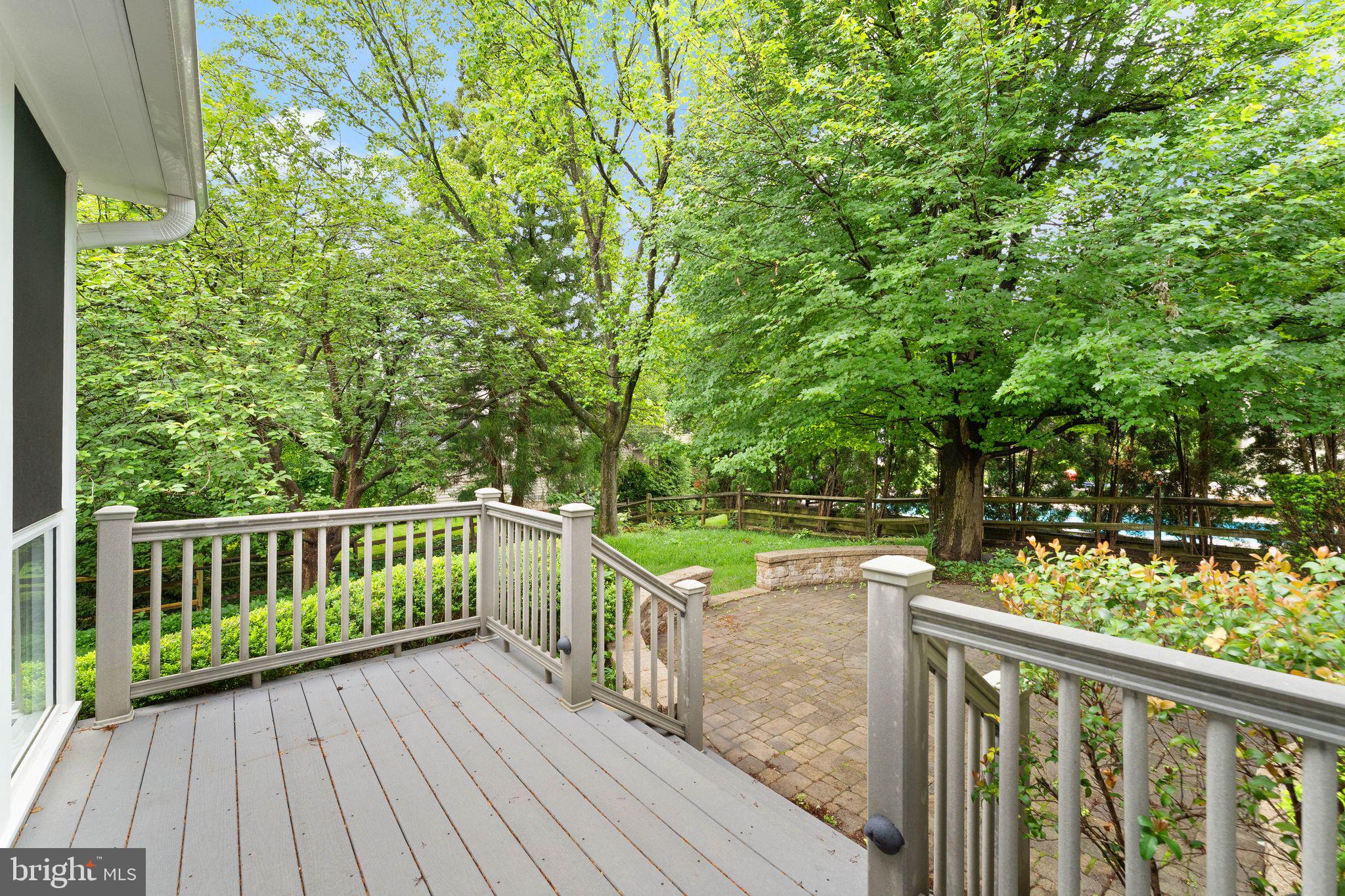 POTOMAC LAKES - Residential Lease