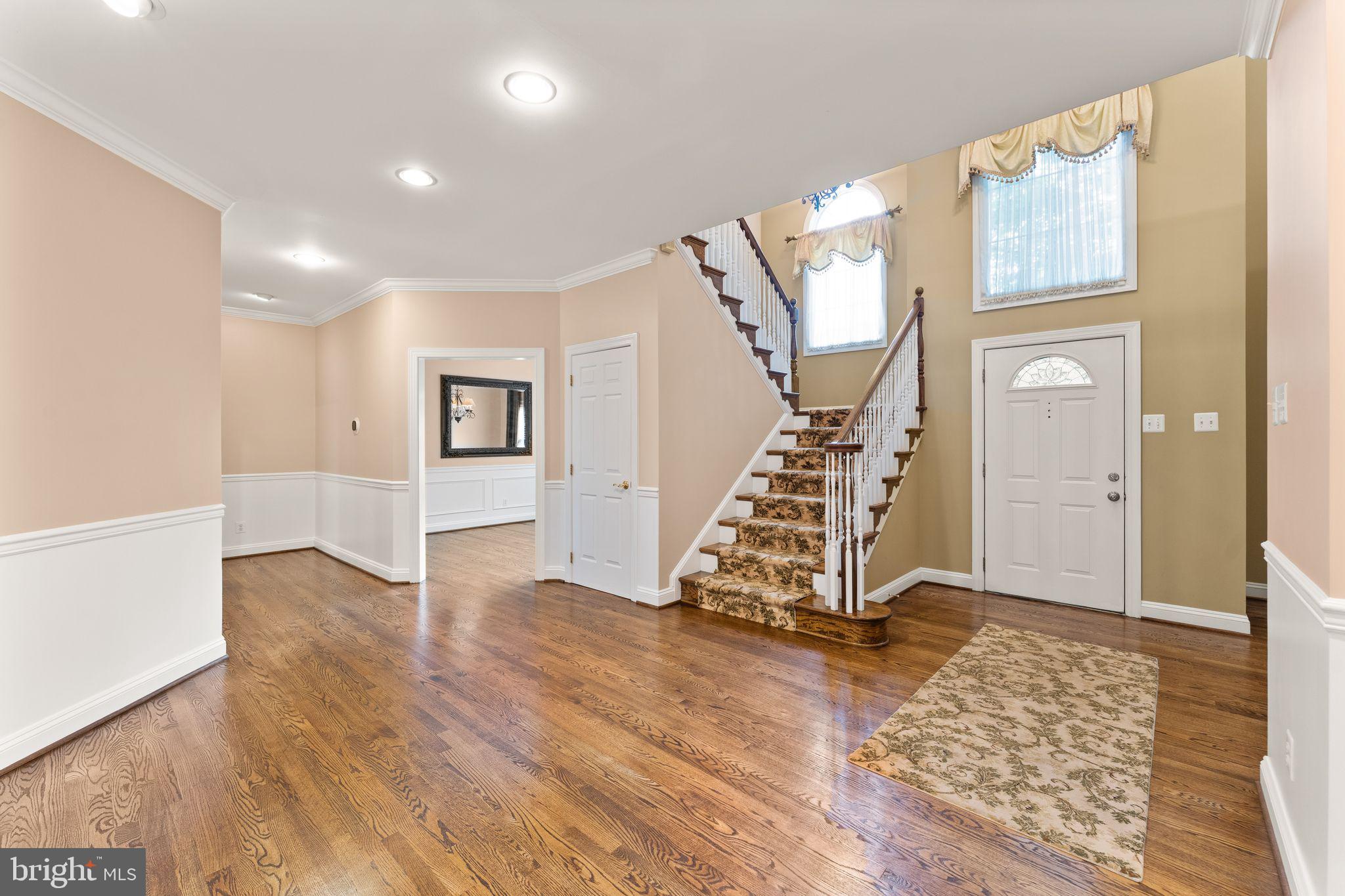 POTOMAC LAKES - Residential Lease