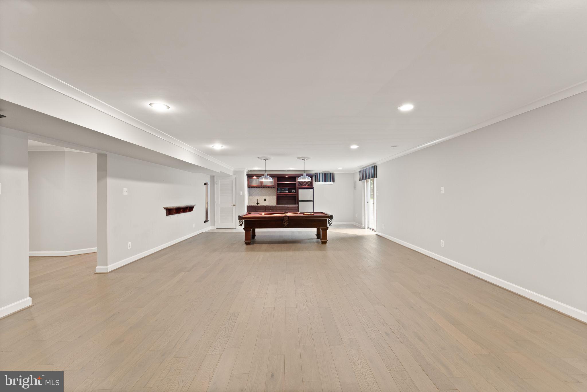 POTOMAC LAKES - Residential Lease