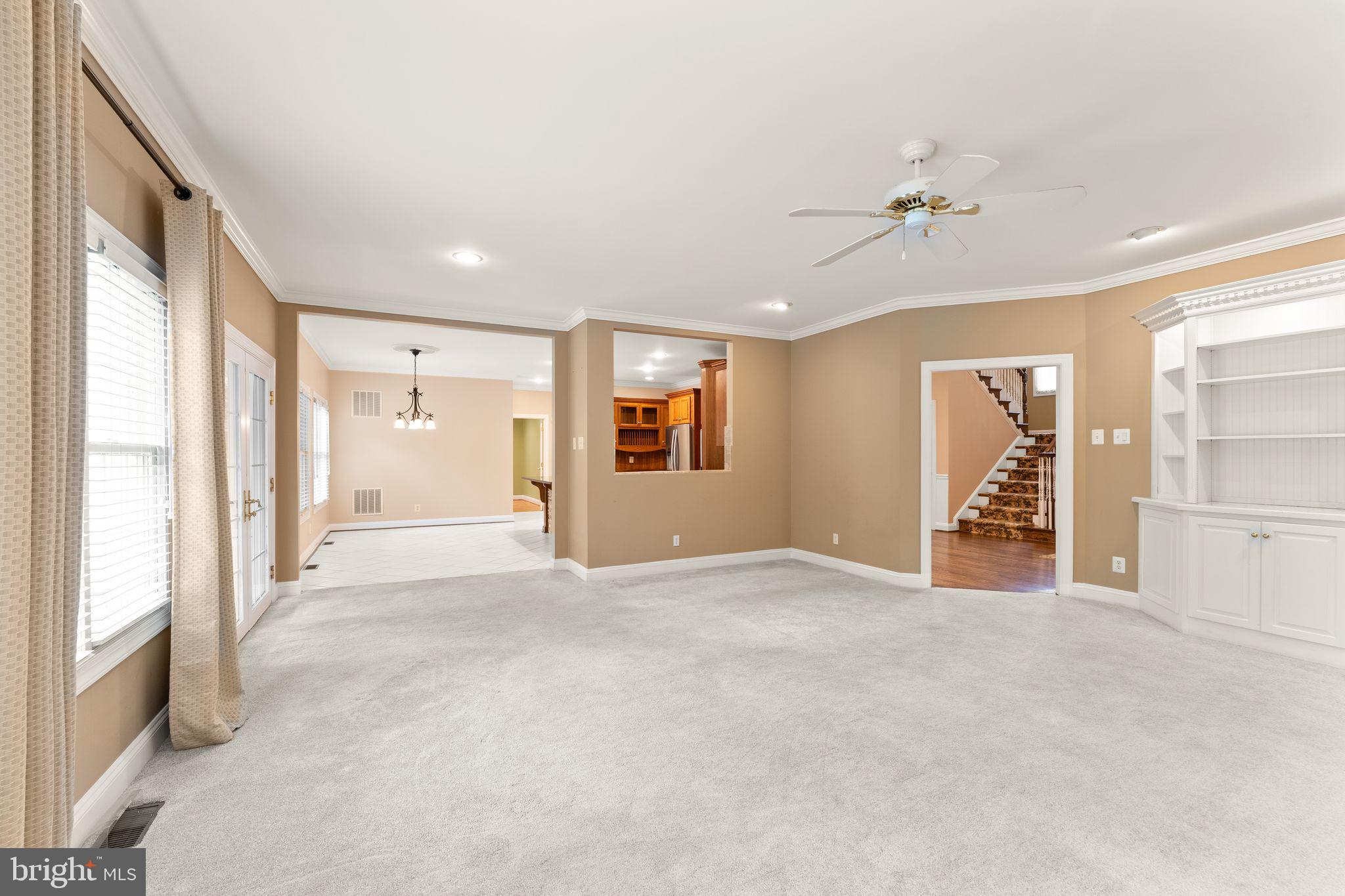 POTOMAC LAKES - Residential Lease