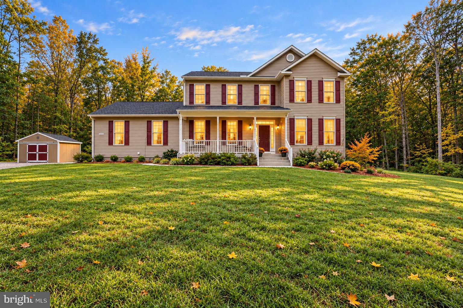 7742 HILLSDALE LANE