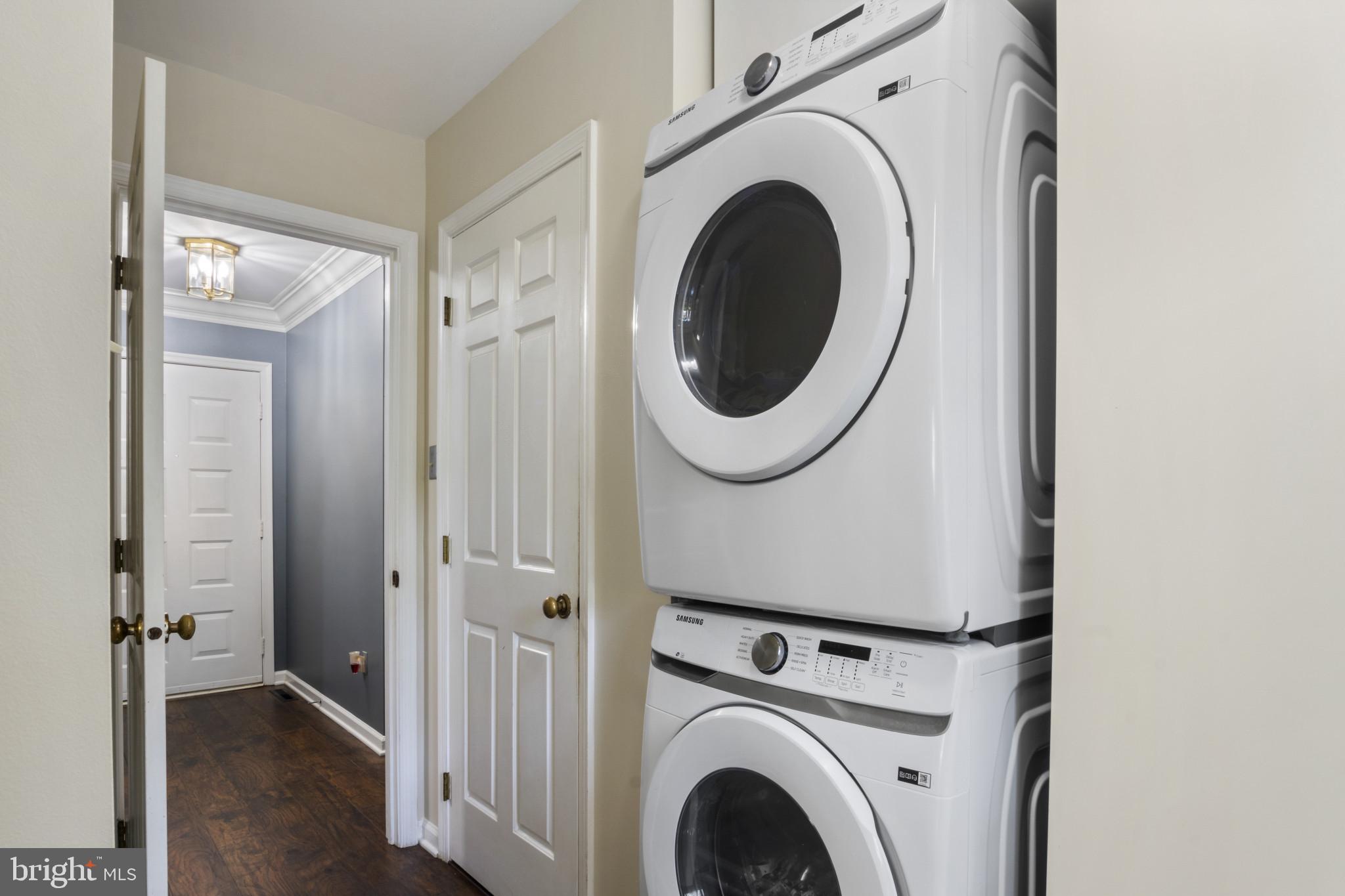 CAMELOT - Residential