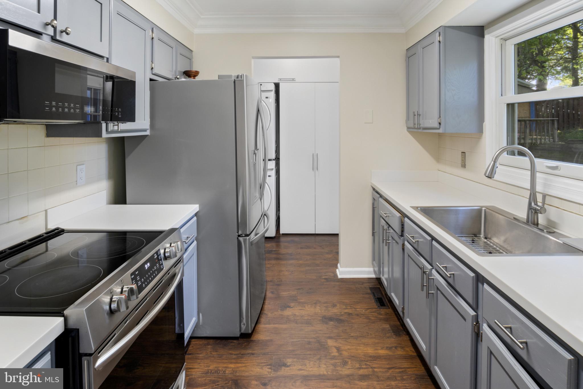 CAMELOT - Residential