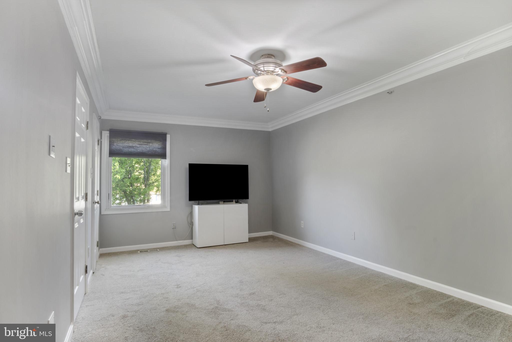 CAMELOT - Residential