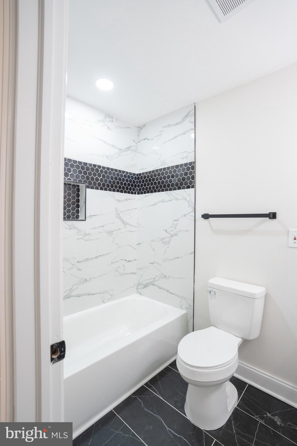 HARWOOD PARK - Residential Lease