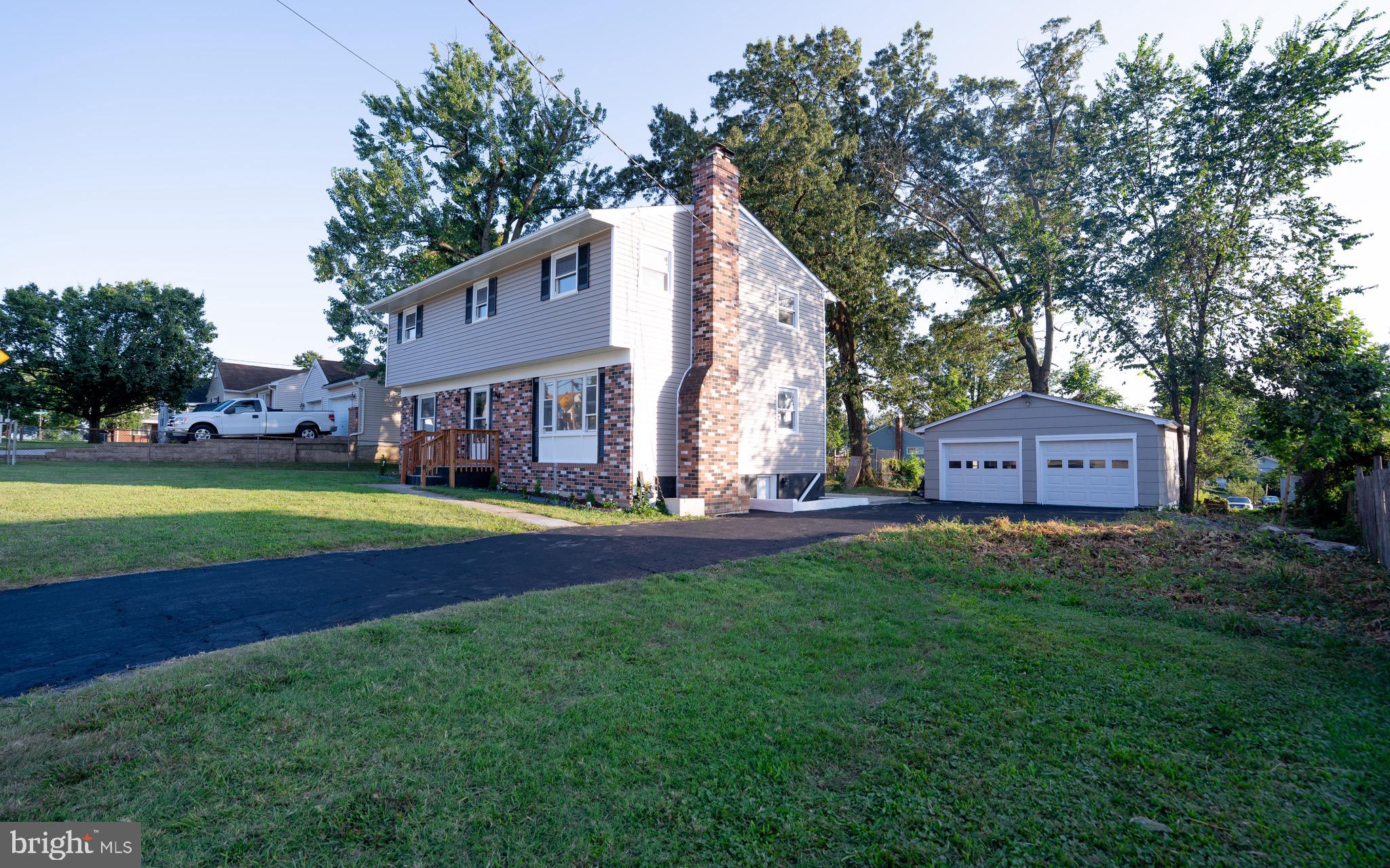 HARWOOD PARK - Residential Lease