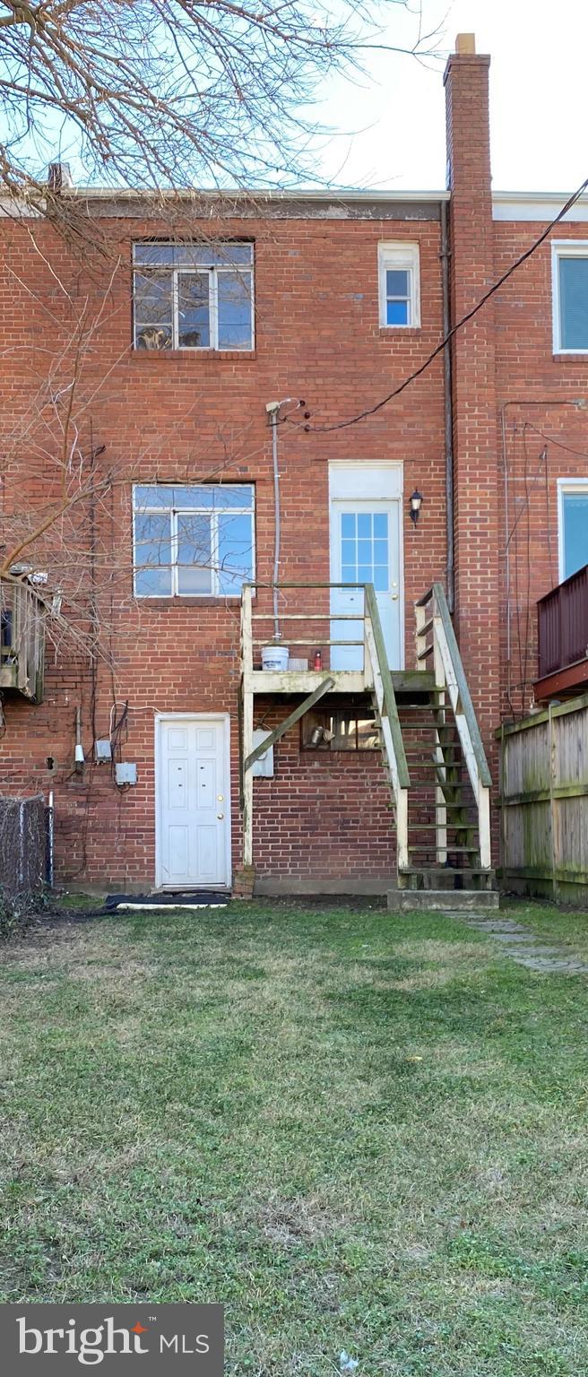 LYNHAVEN - Residential Lease