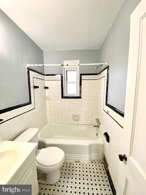 LYNHAVEN - Residential Lease