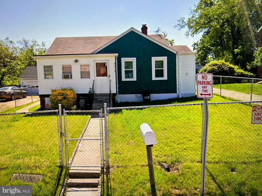 BUYER INDICATED THERE WAS NO LONGER AN INTEREST IN PURCHASING THE PROPERTY. NICE HOME LOCATED NEAR THE CENSUS BUREAU AND METRO. EASY ACCESS TO BELTWAY, WASHINGTON, DC., AND SHOPPING CENTERS. PROPERTY SOLD AS IS.