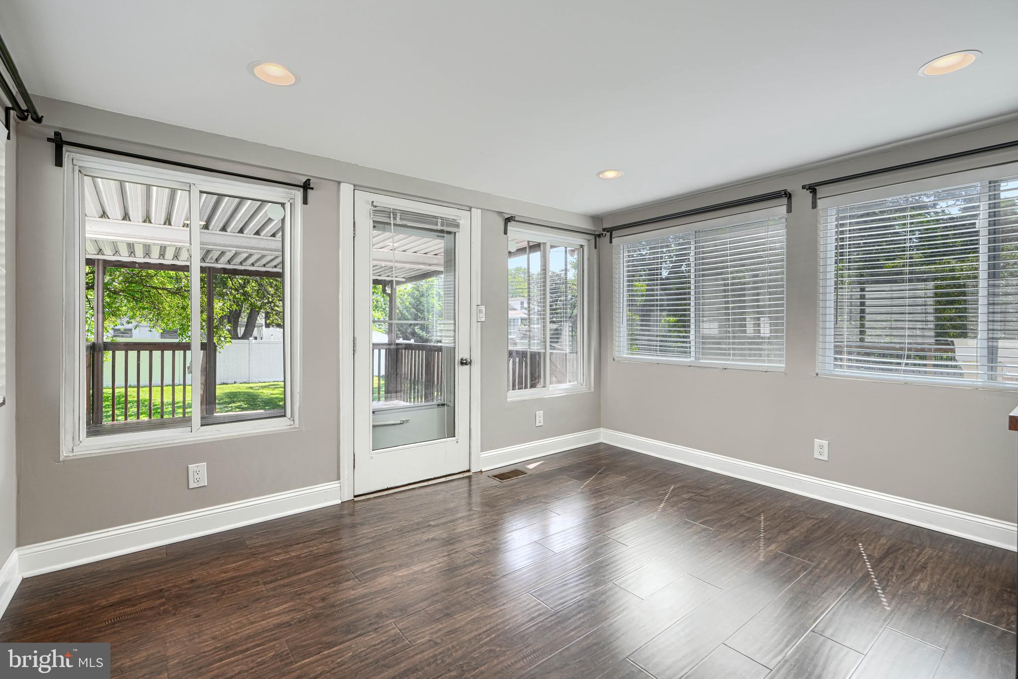 PARKVILLE - Residential