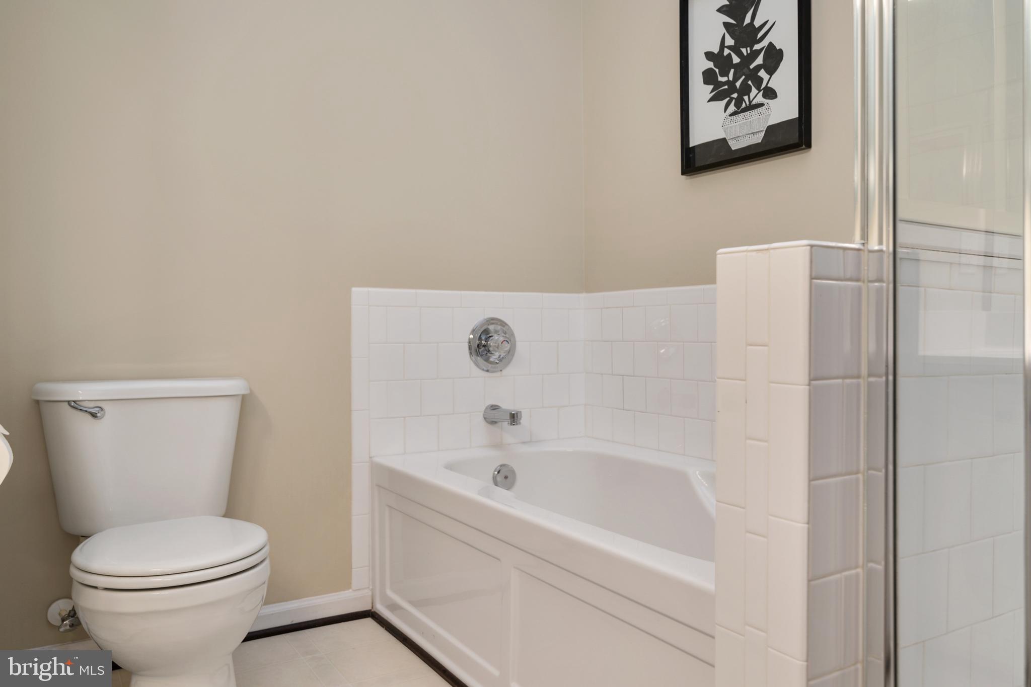 THE KNOLLS - Residential