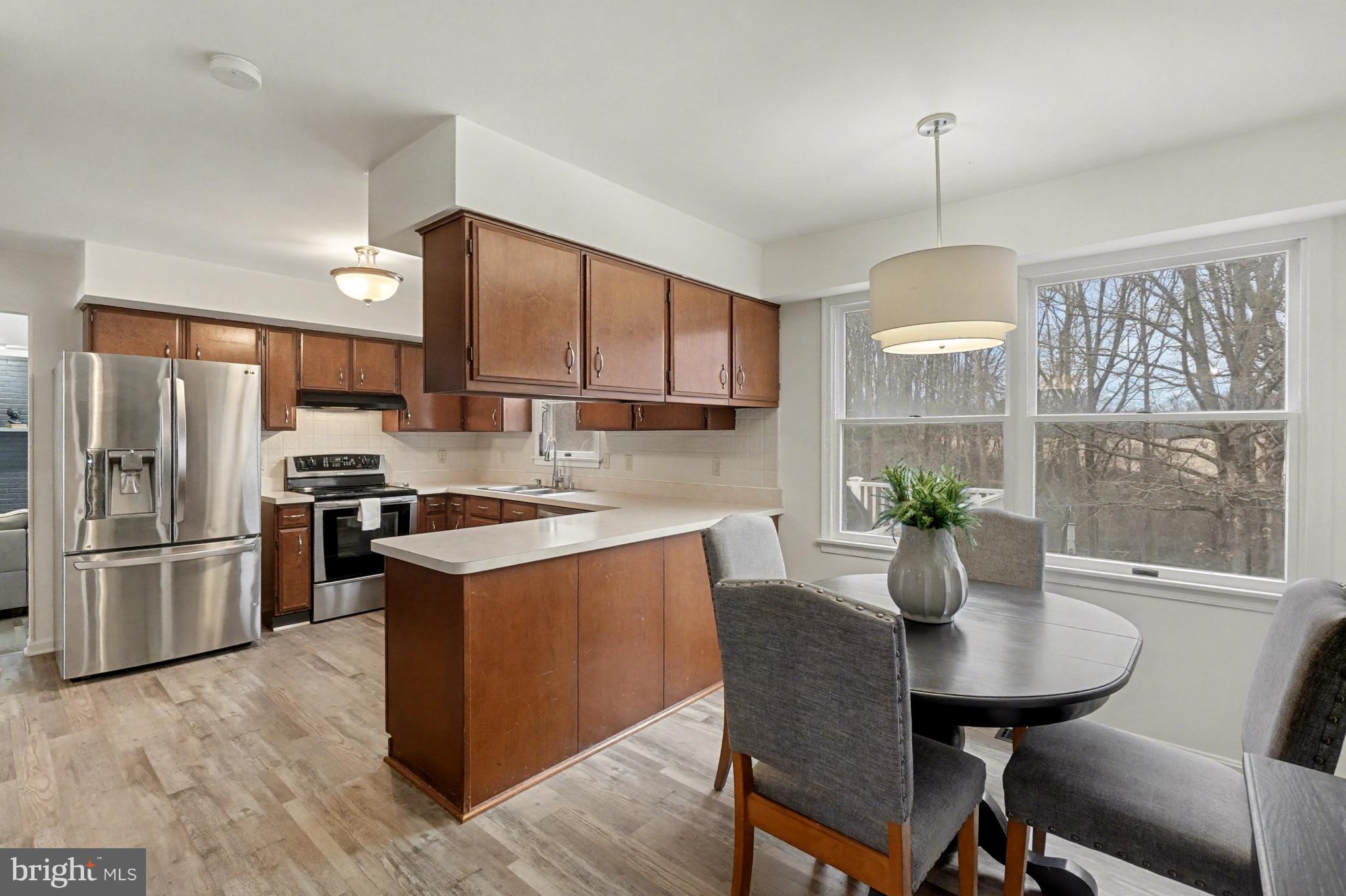 GLEN ELYN - Residential