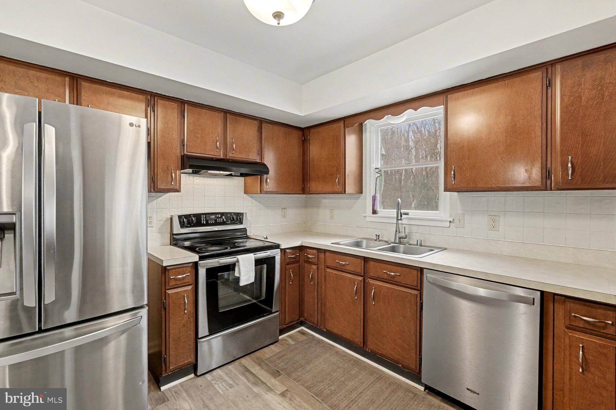 GLEN ELYN - Residential