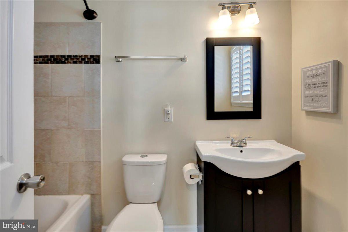 HIGH RIDGE PARK - Residential