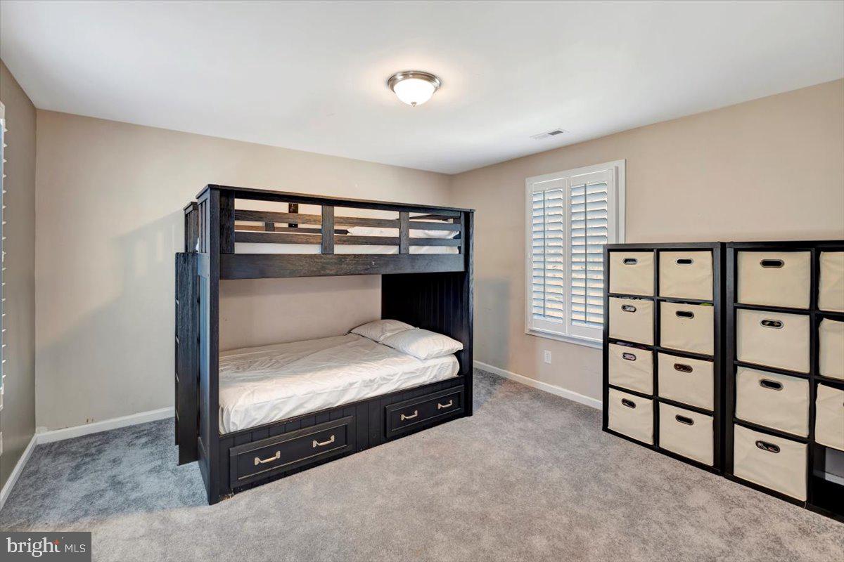 HIGH RIDGE PARK - Residential