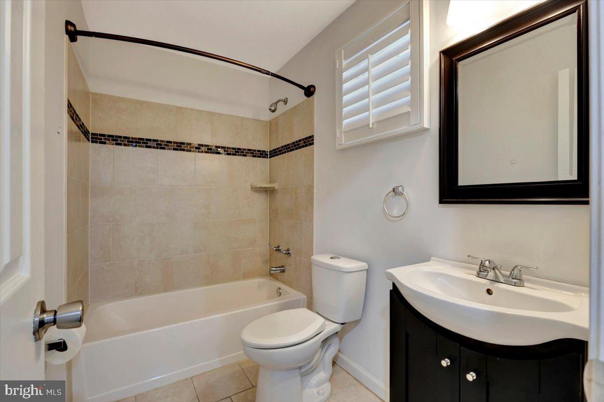 HIGH RIDGE PARK - Residential