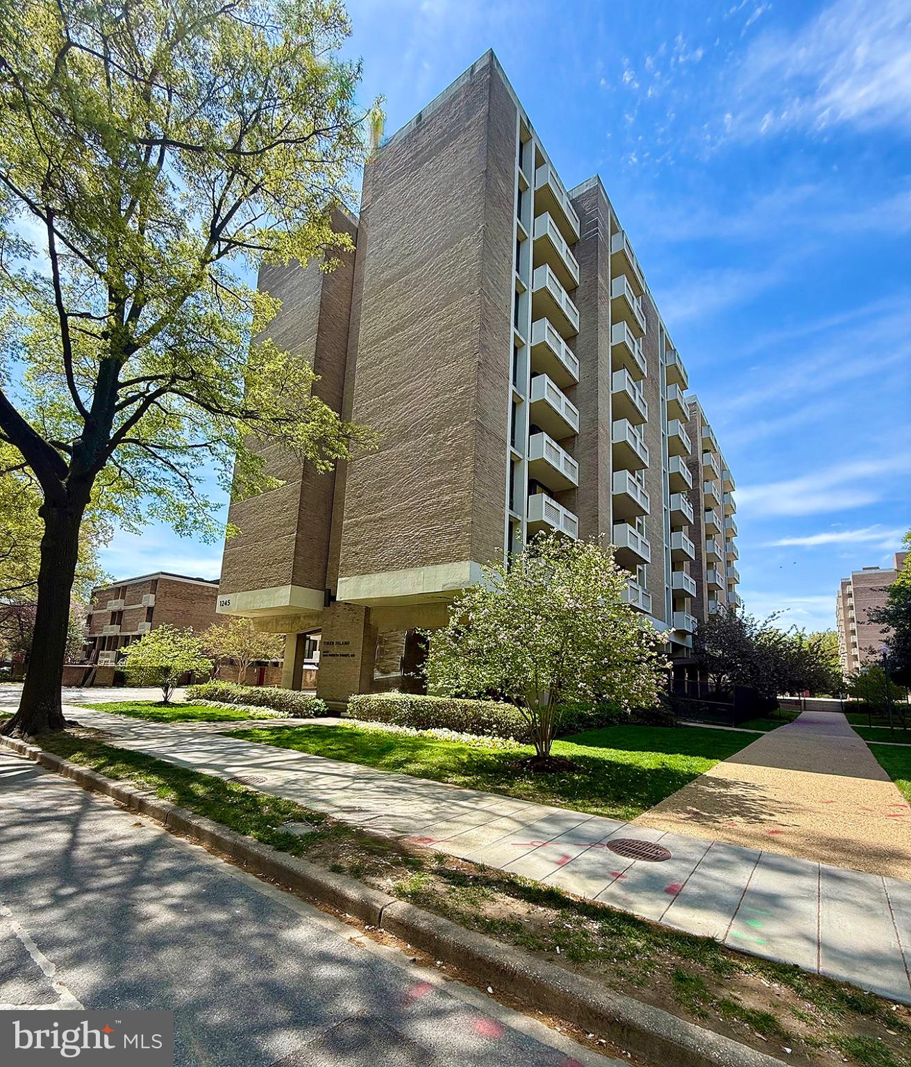 1245 4TH STREET SW E800
