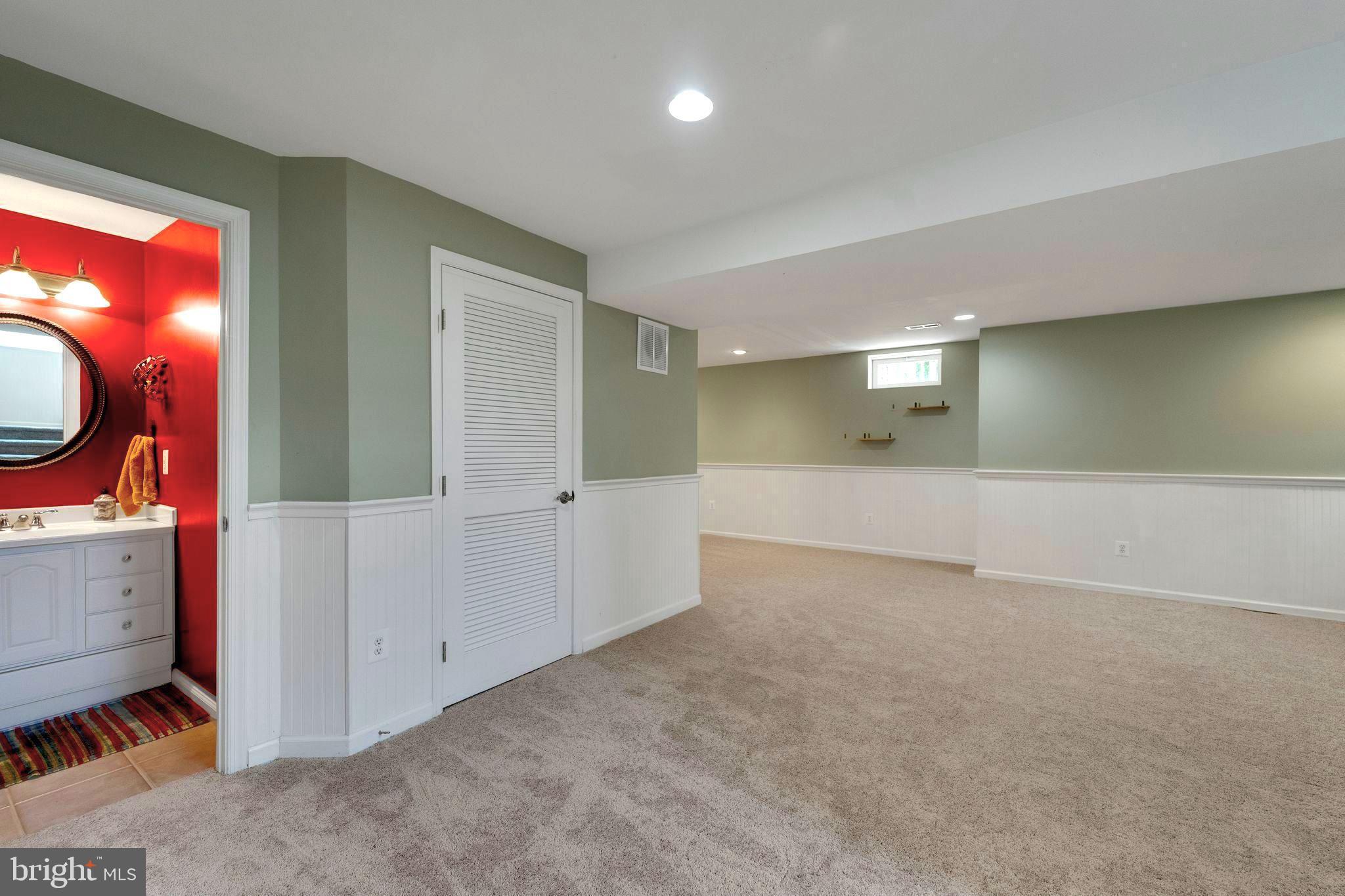 KINGSVIEW RIDGE - Residential