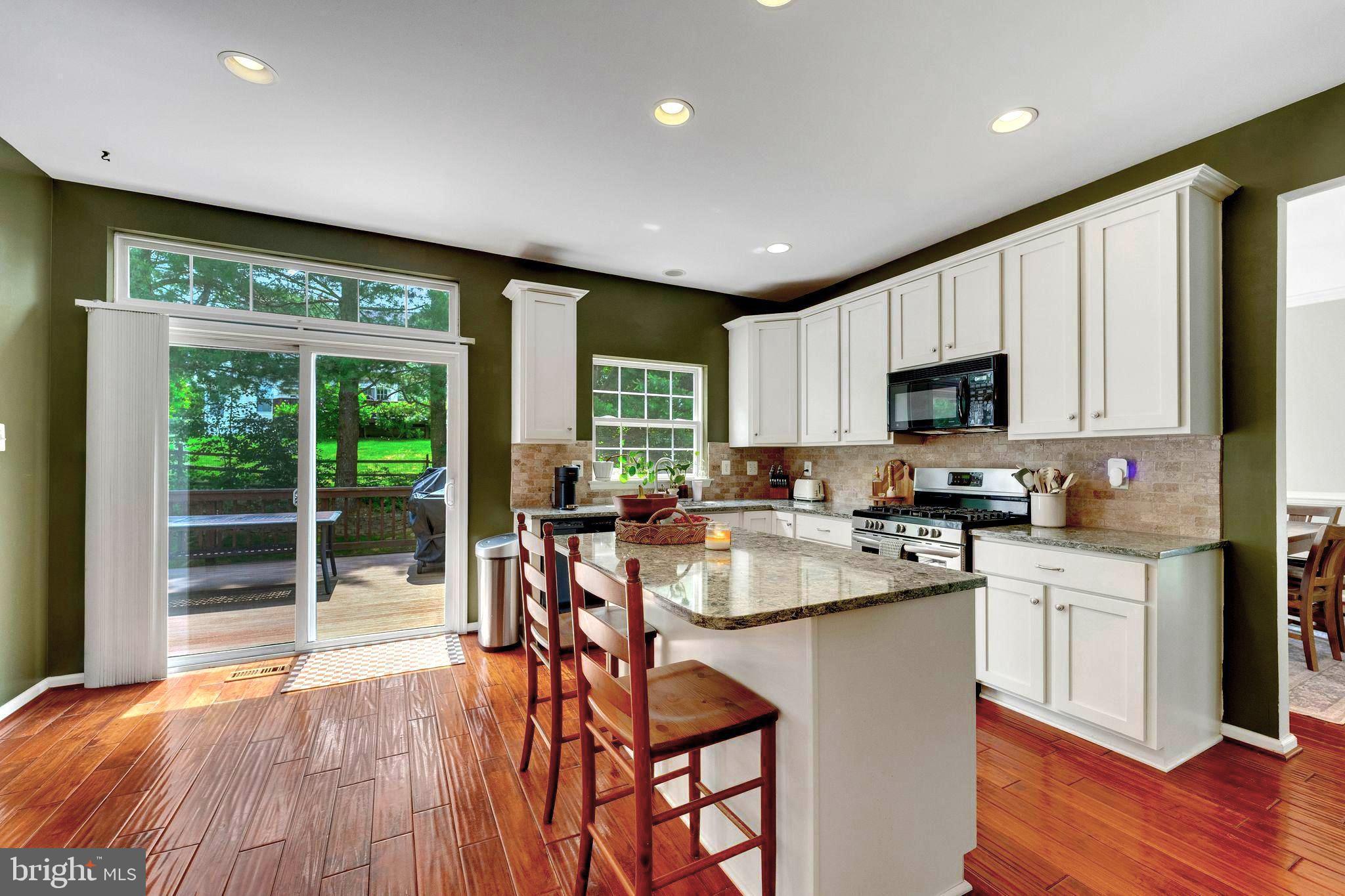 KINGSVIEW RIDGE - Residential