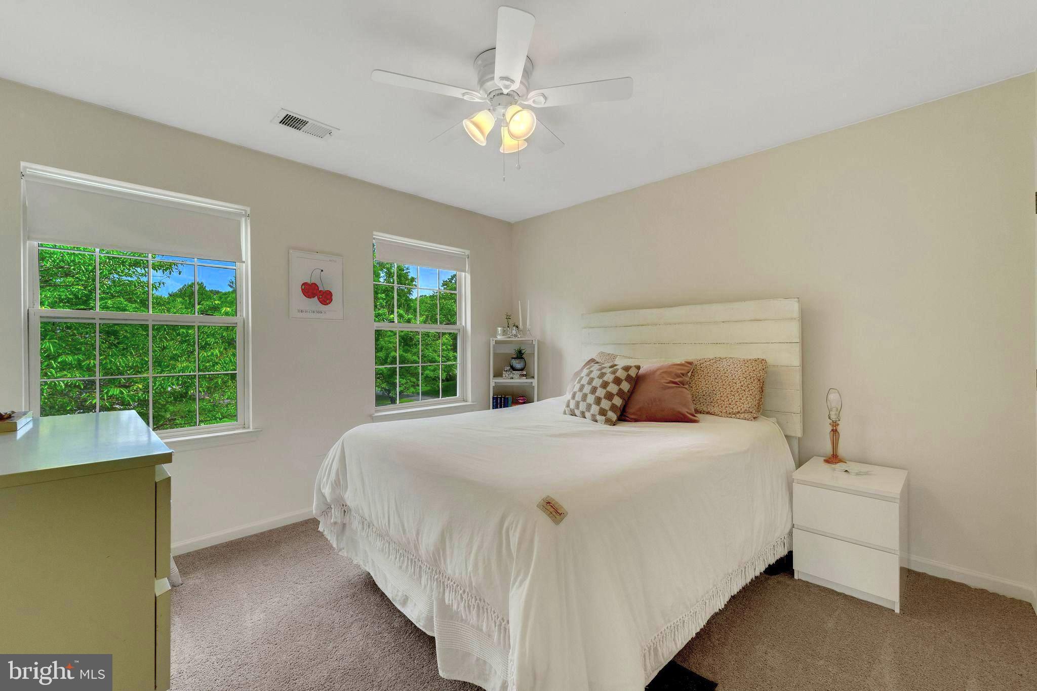 KINGSVIEW RIDGE - Residential