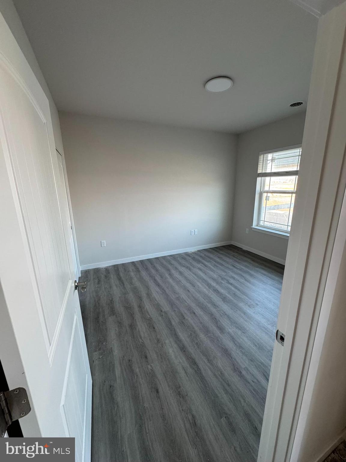 714 SANDALWOOD CIRCLE