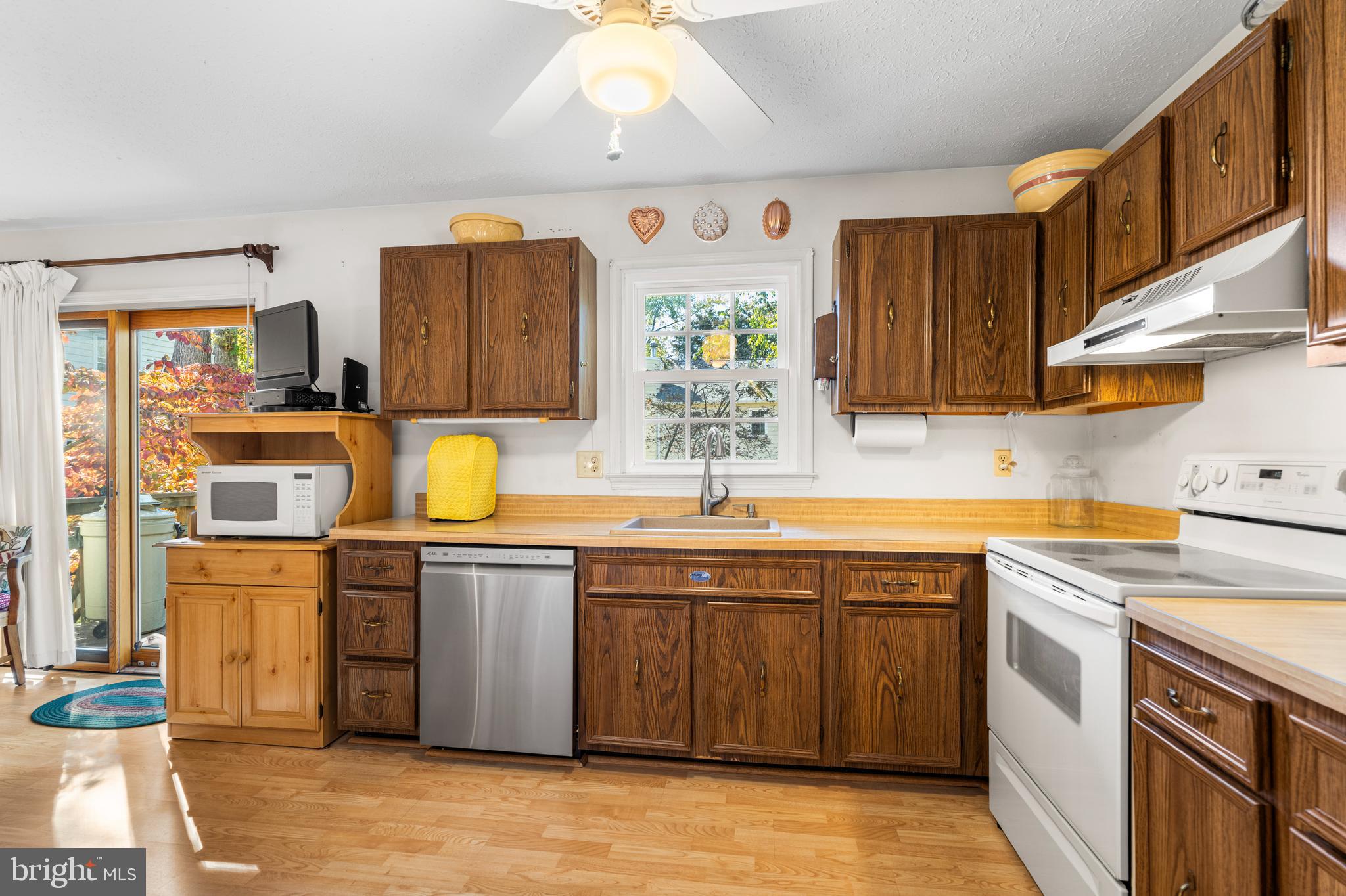 CROFTON COMMONS - Residential