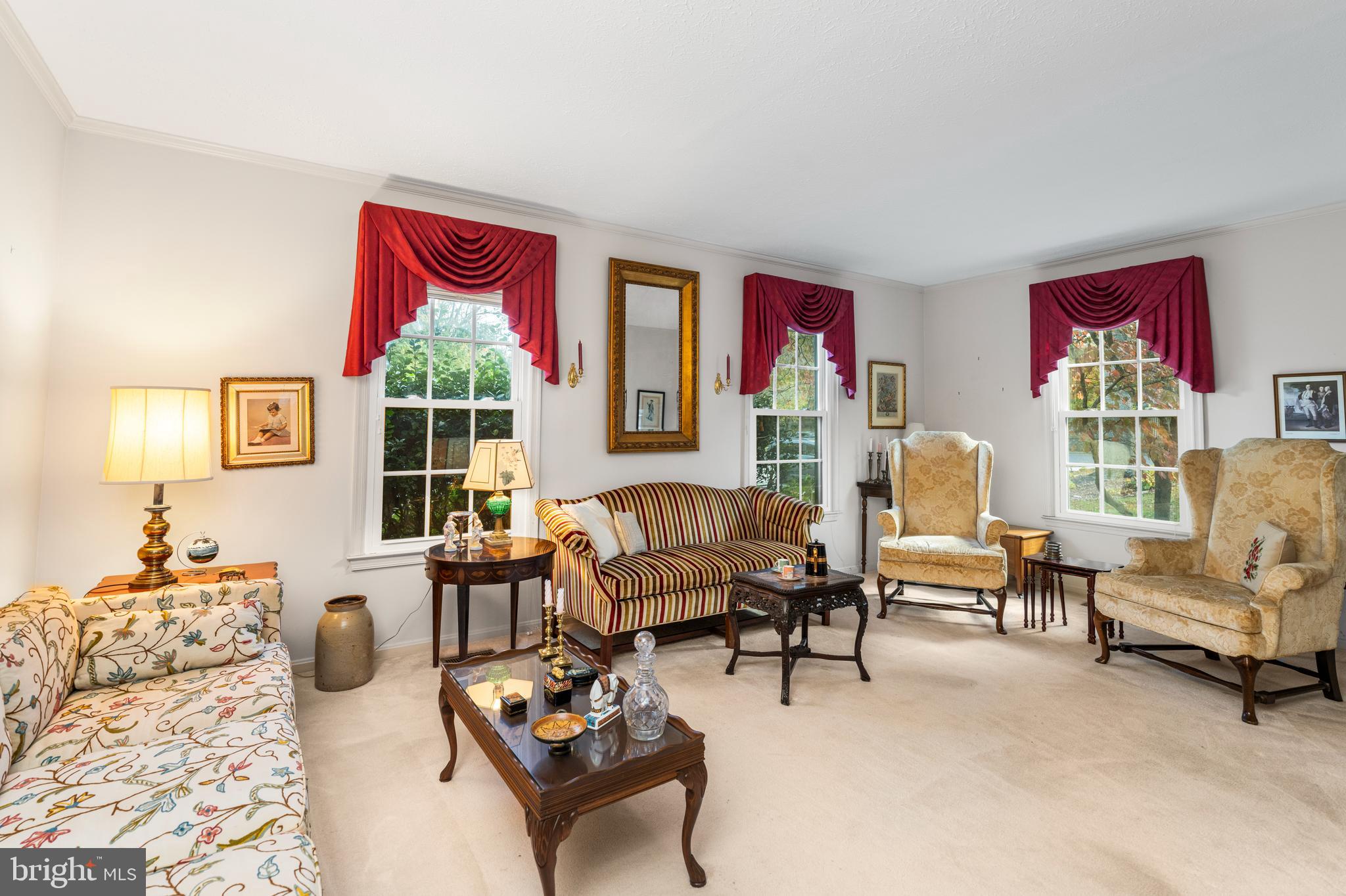 CROFTON COMMONS - Residential