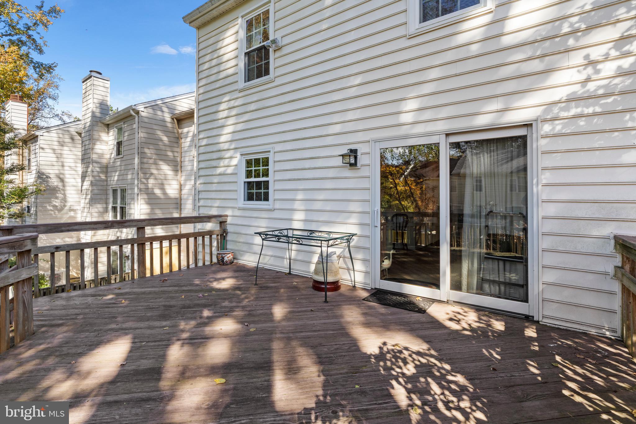 CROFTON COMMONS - Residential