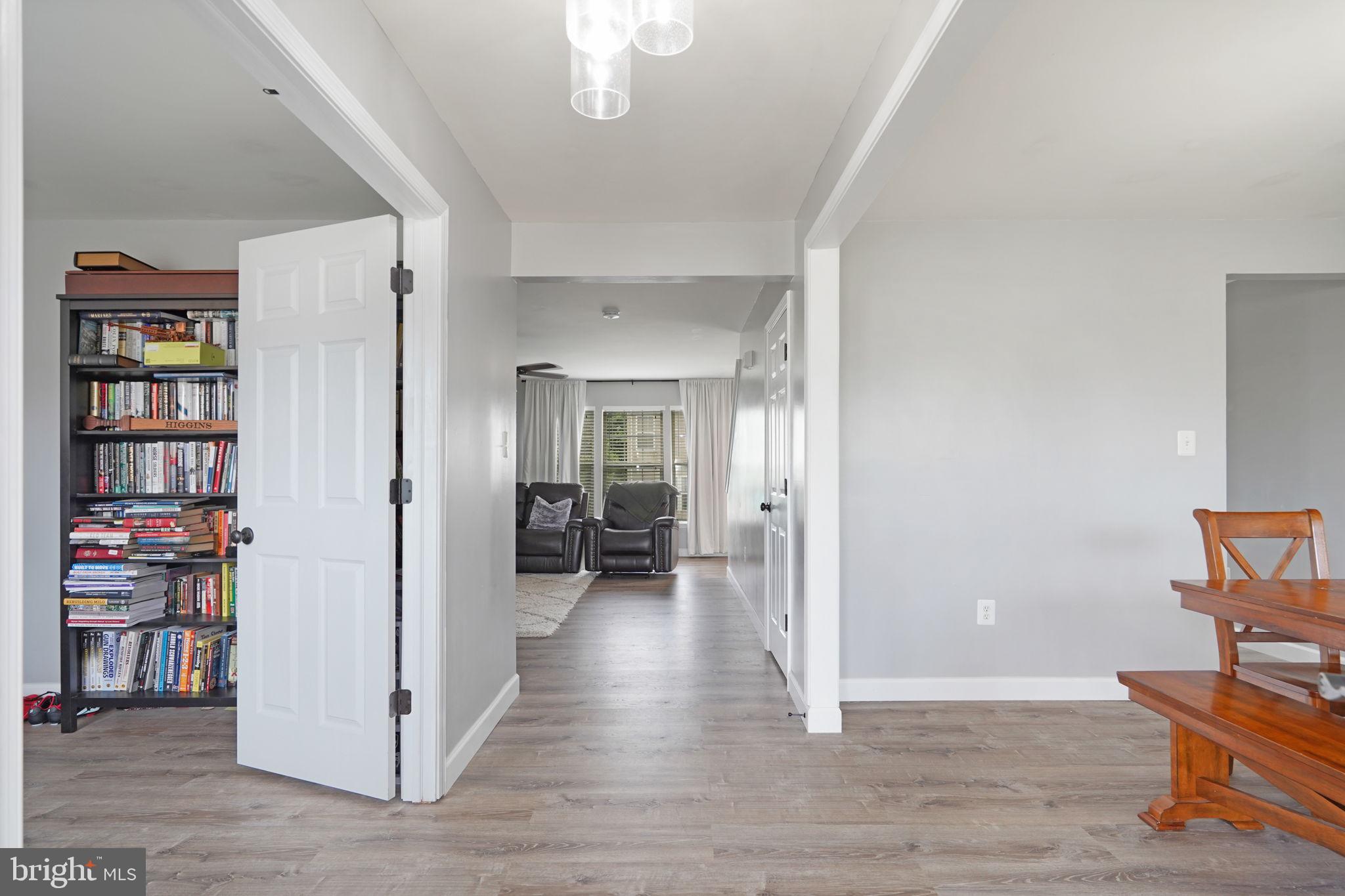 STRATFORD PLACE - Residential