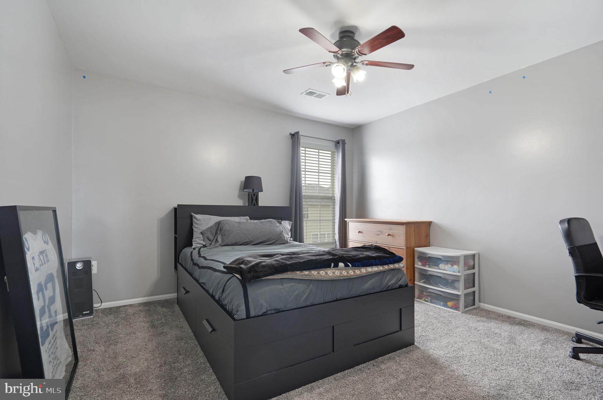 STRATFORD PLACE - Residential