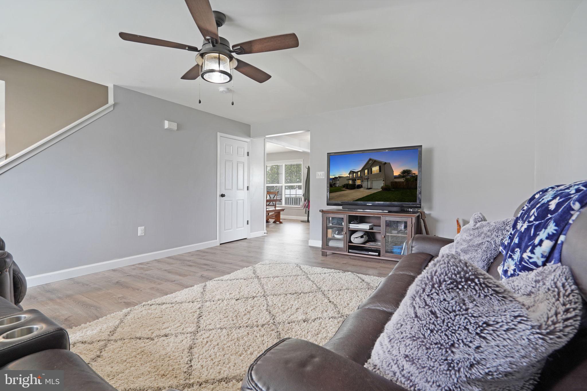 STRATFORD PLACE - Residential