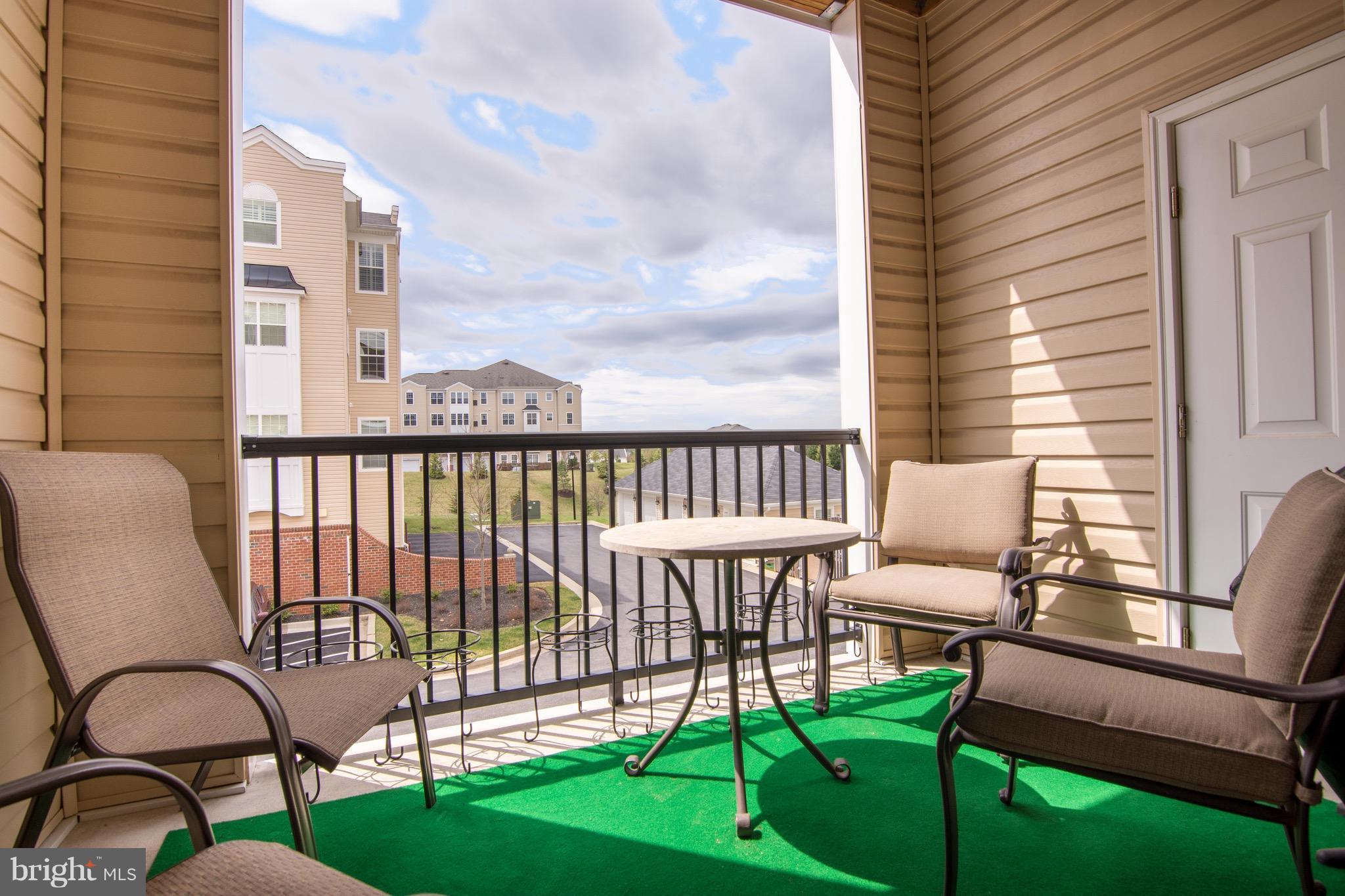 PINEY ORCHARD - Residential