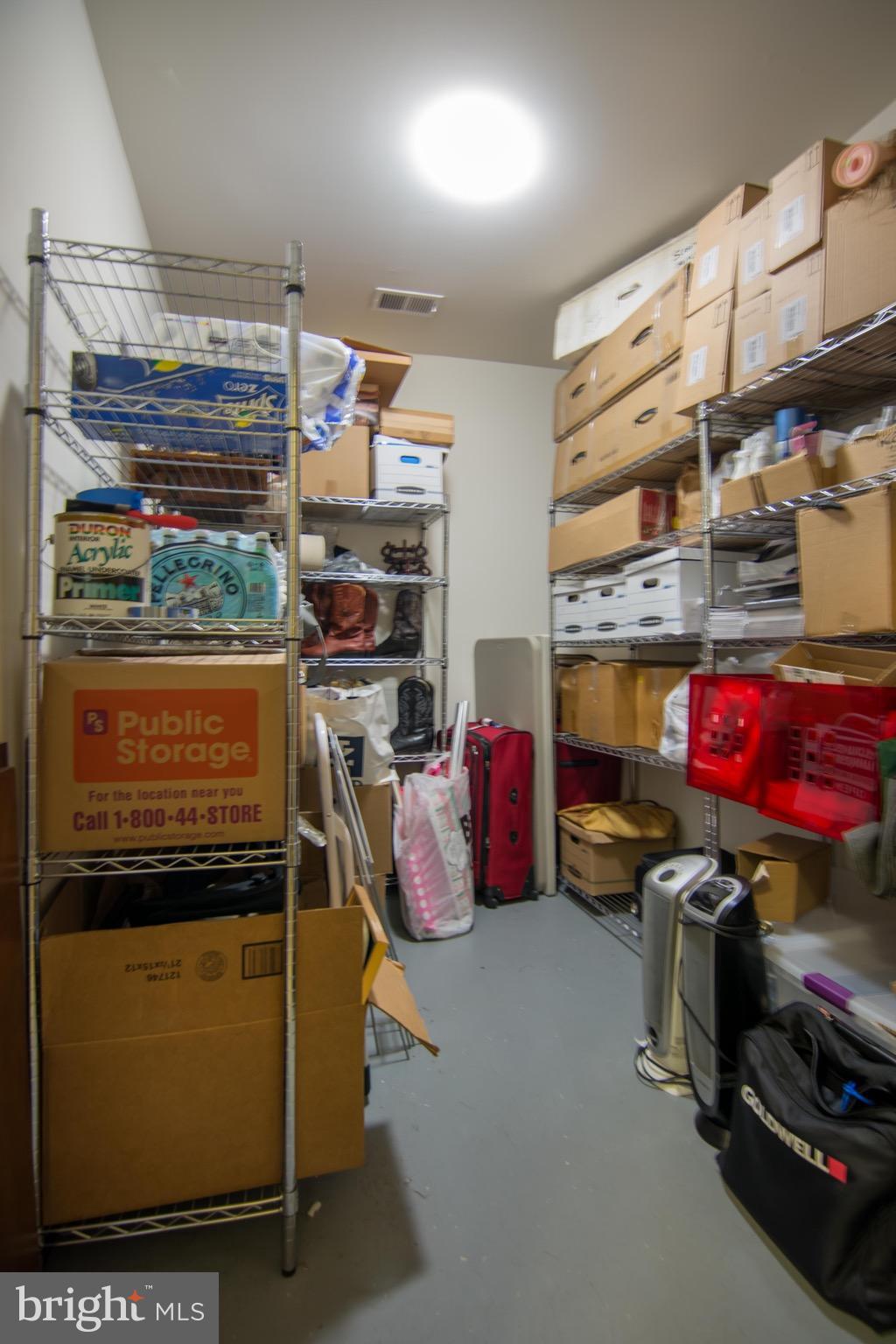 PINEY ORCHARD - Residential