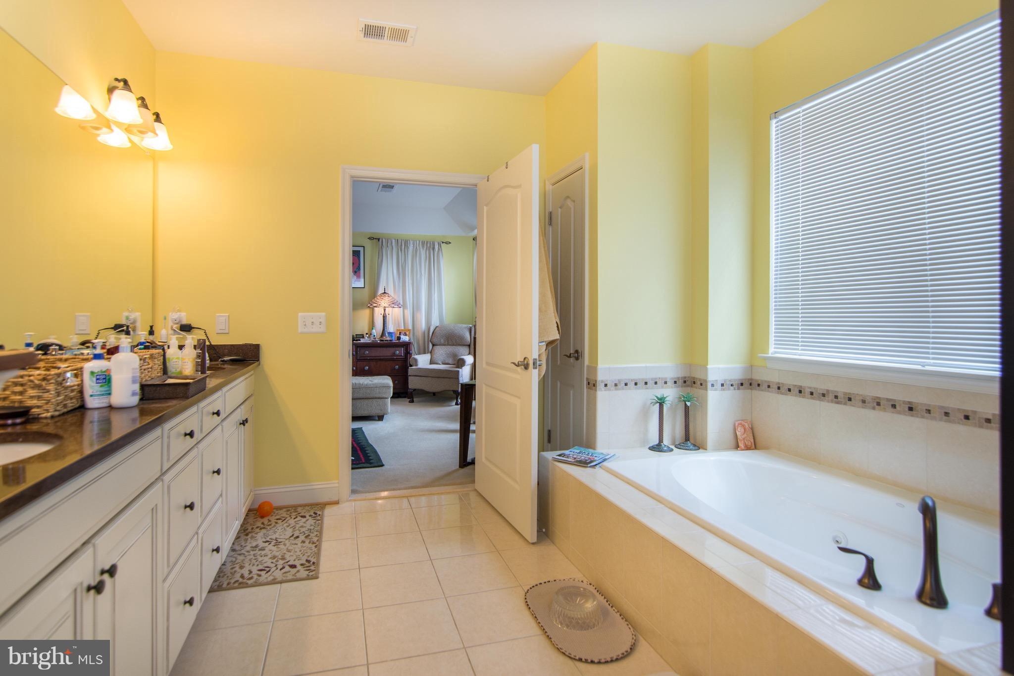 PINEY ORCHARD - Residential