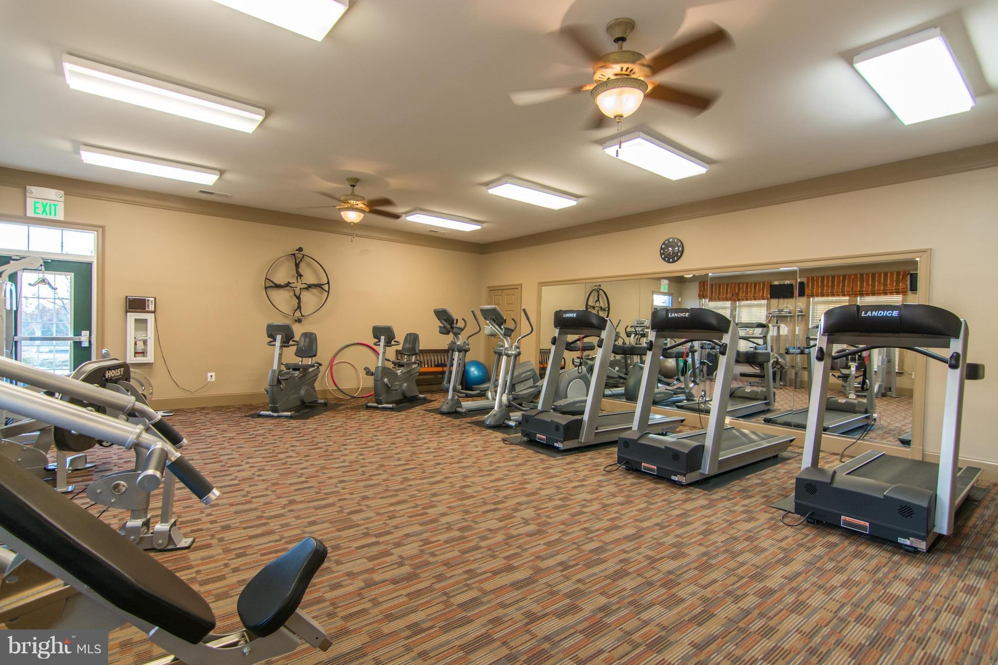 PINEY ORCHARD - Residential