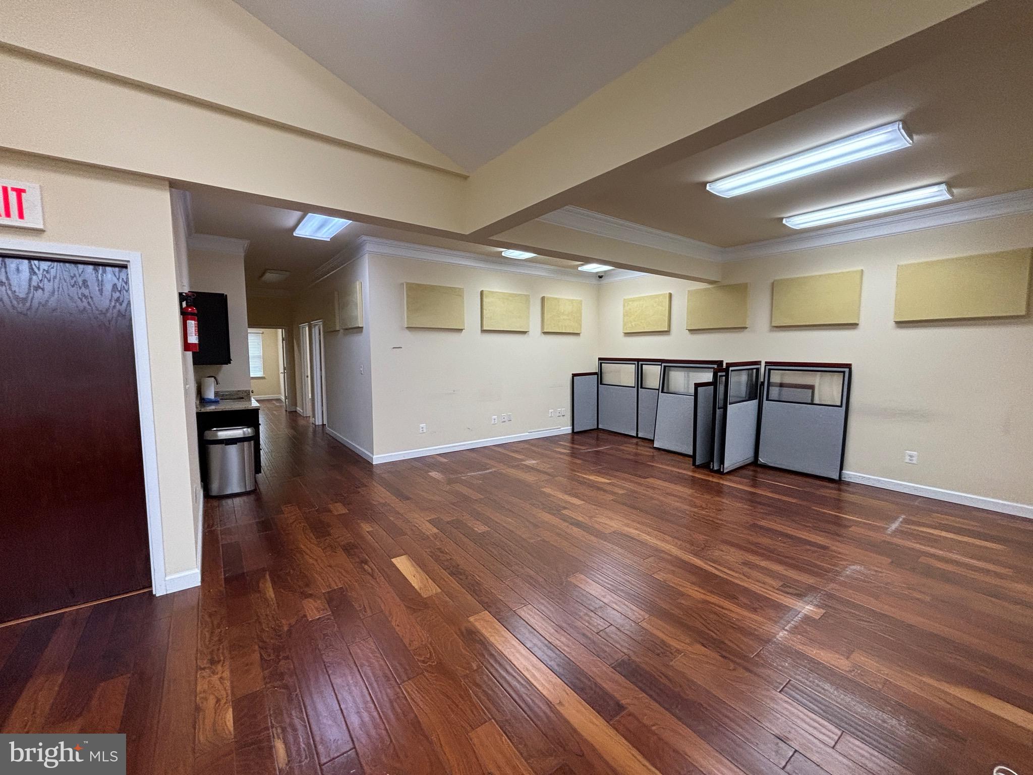 4208 EVERGREEN LANE 234
