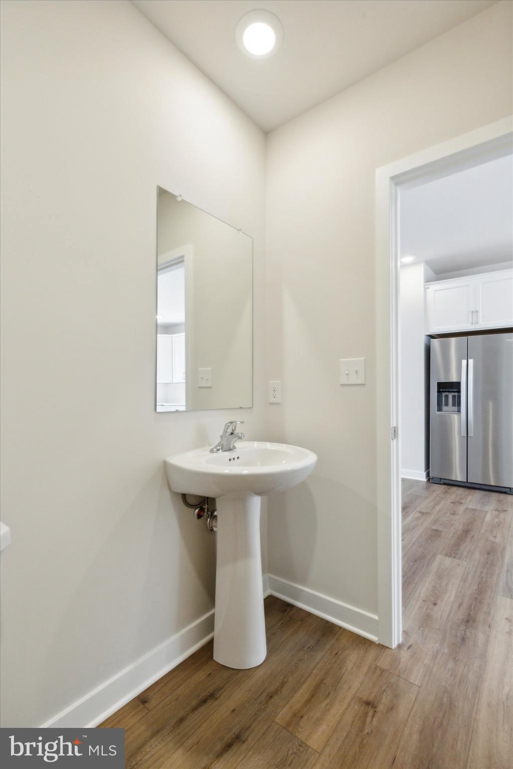 RIVER POINTE - Residential Lease