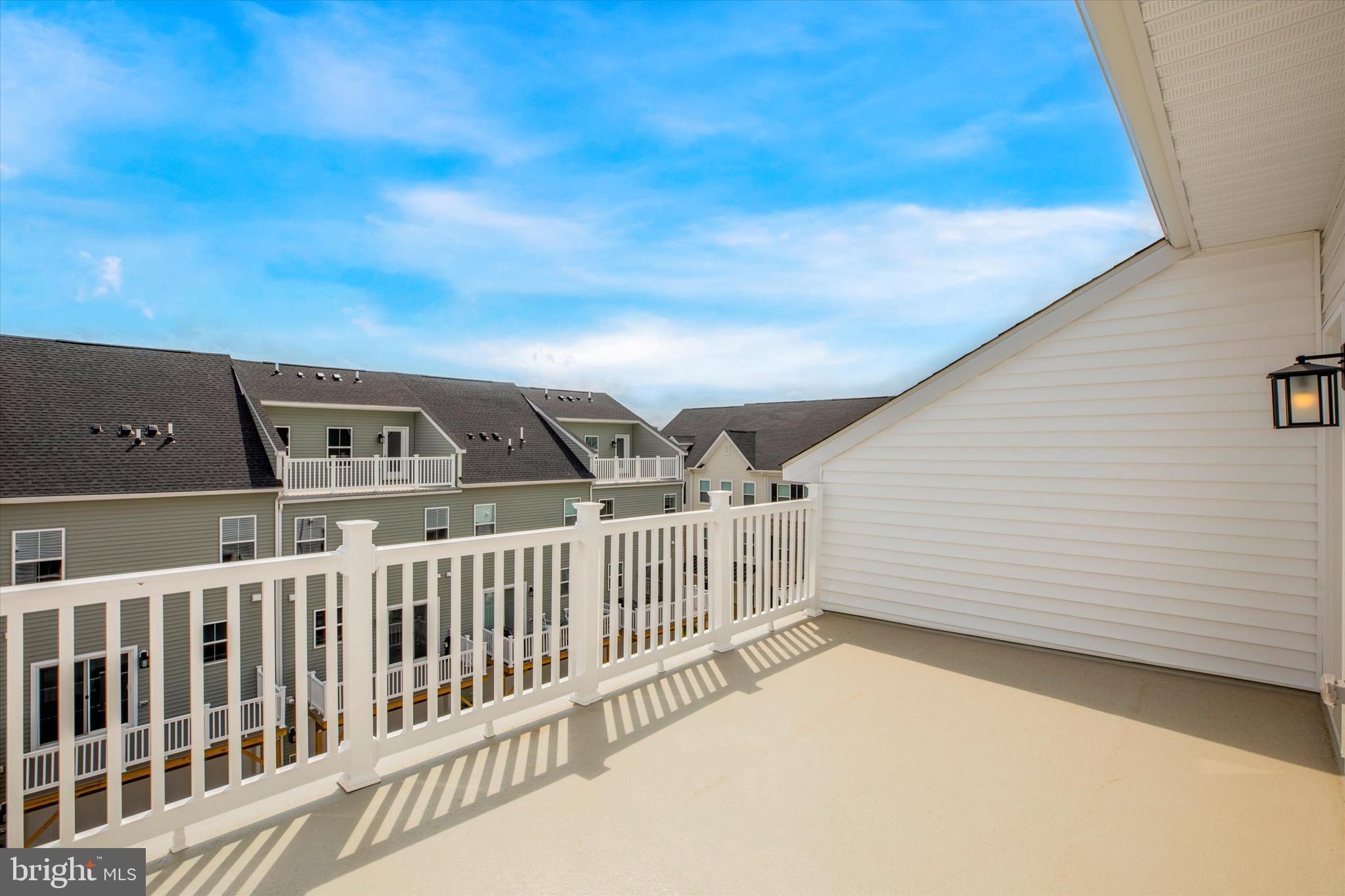 RIVER POINTE - Residential Lease