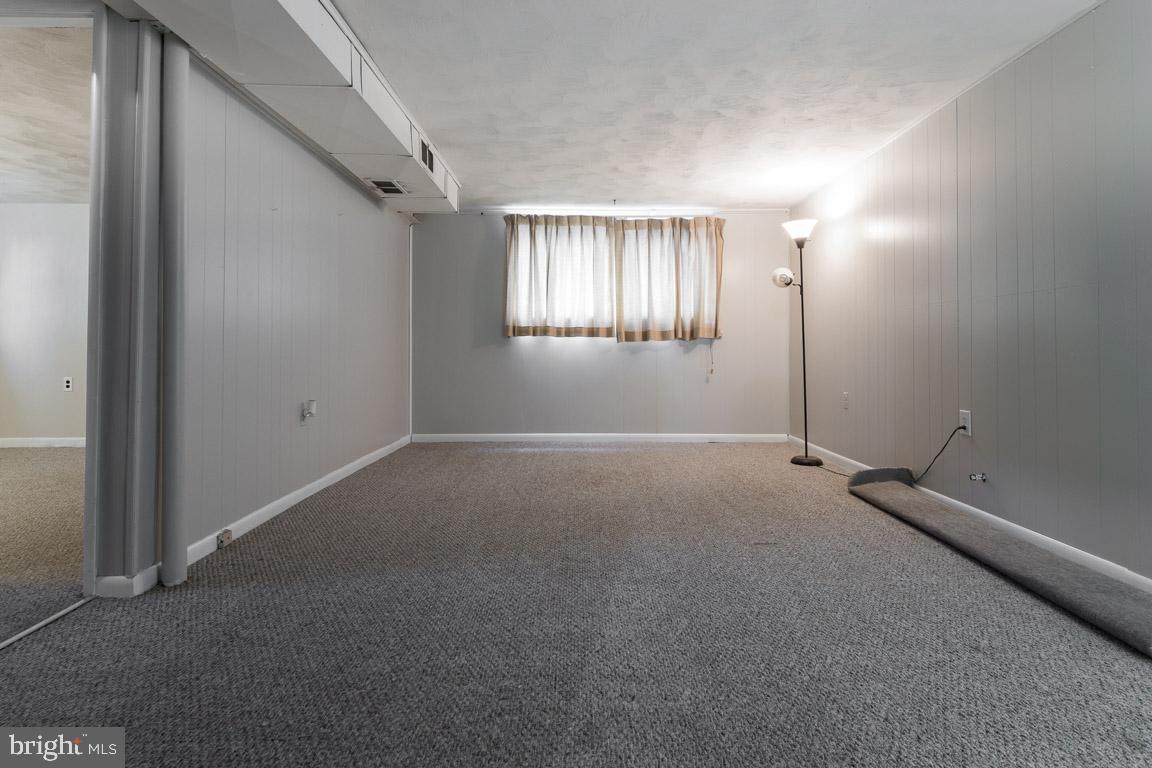 EDGE MEAD - Residential