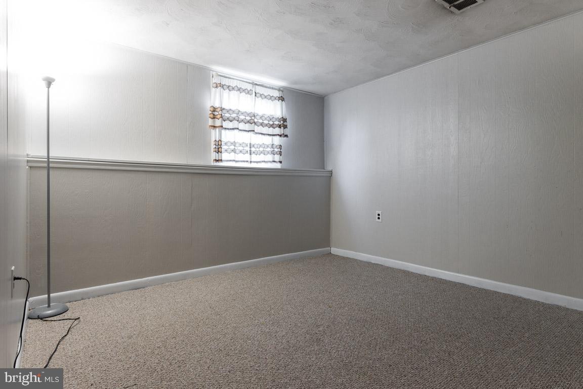 EDGE MEAD - Residential