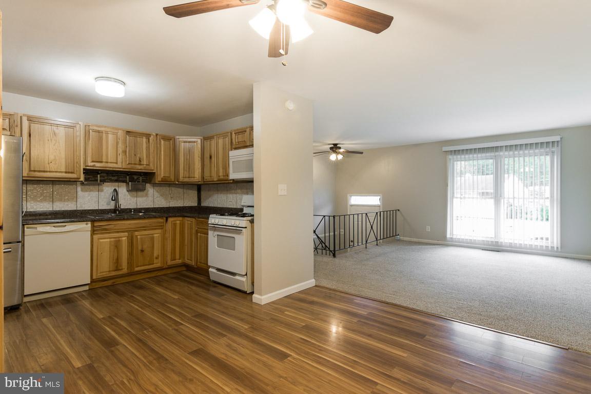 EDGE MEAD - Residential