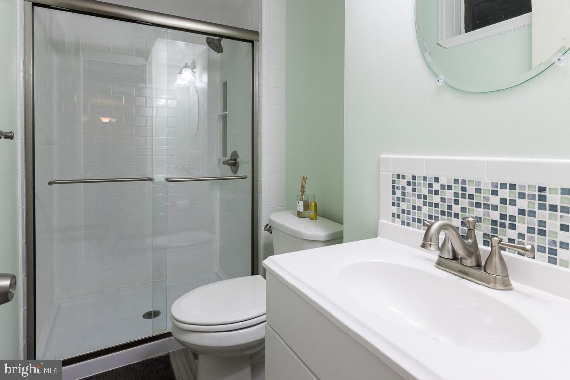 EDGE MEAD - Residential