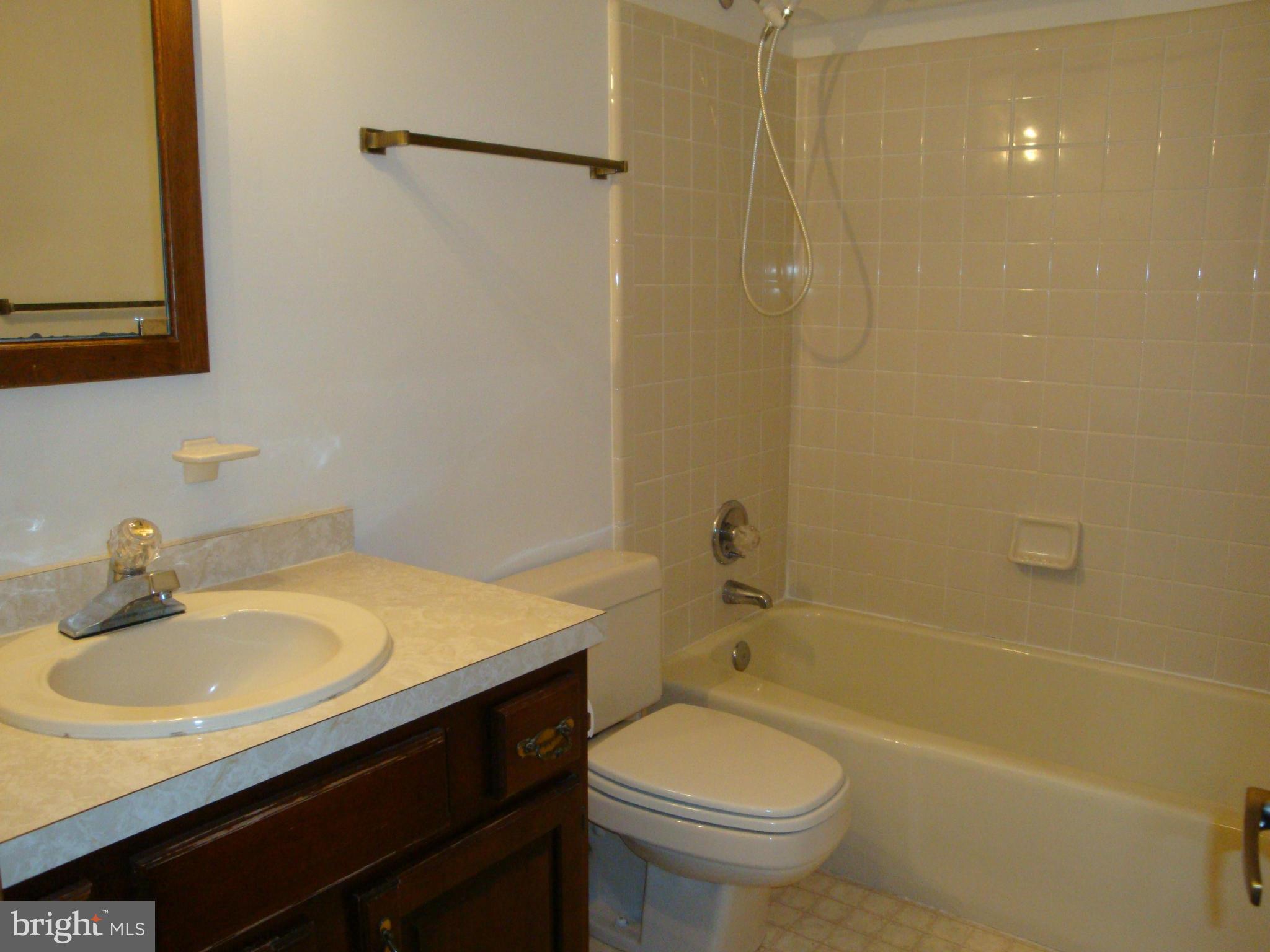 WILDEWOOD - Residential Lease