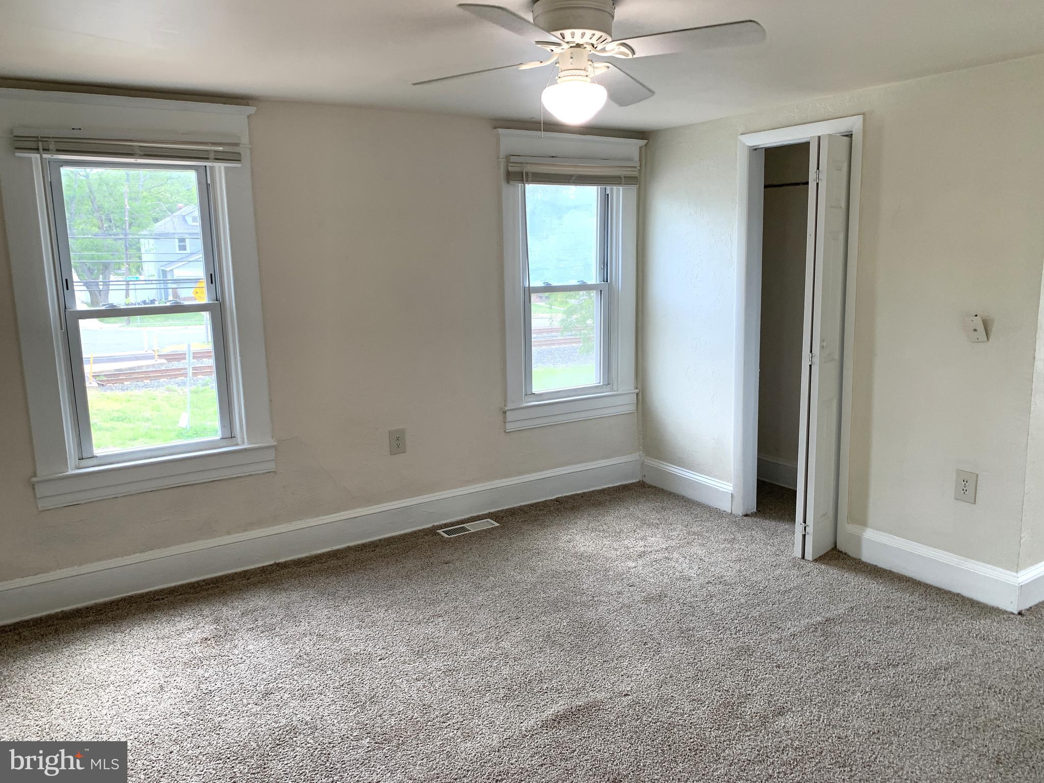 GARLAND PARK - Residential Income