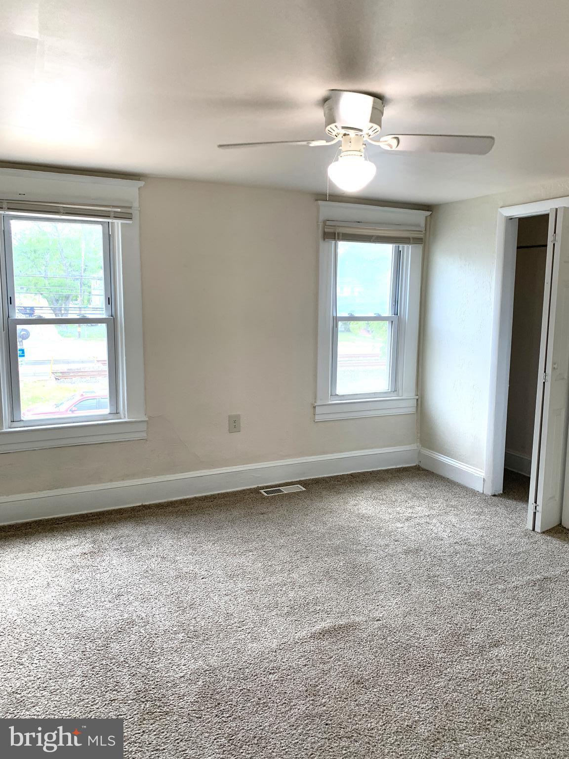 GARLAND PARK - Residential Income