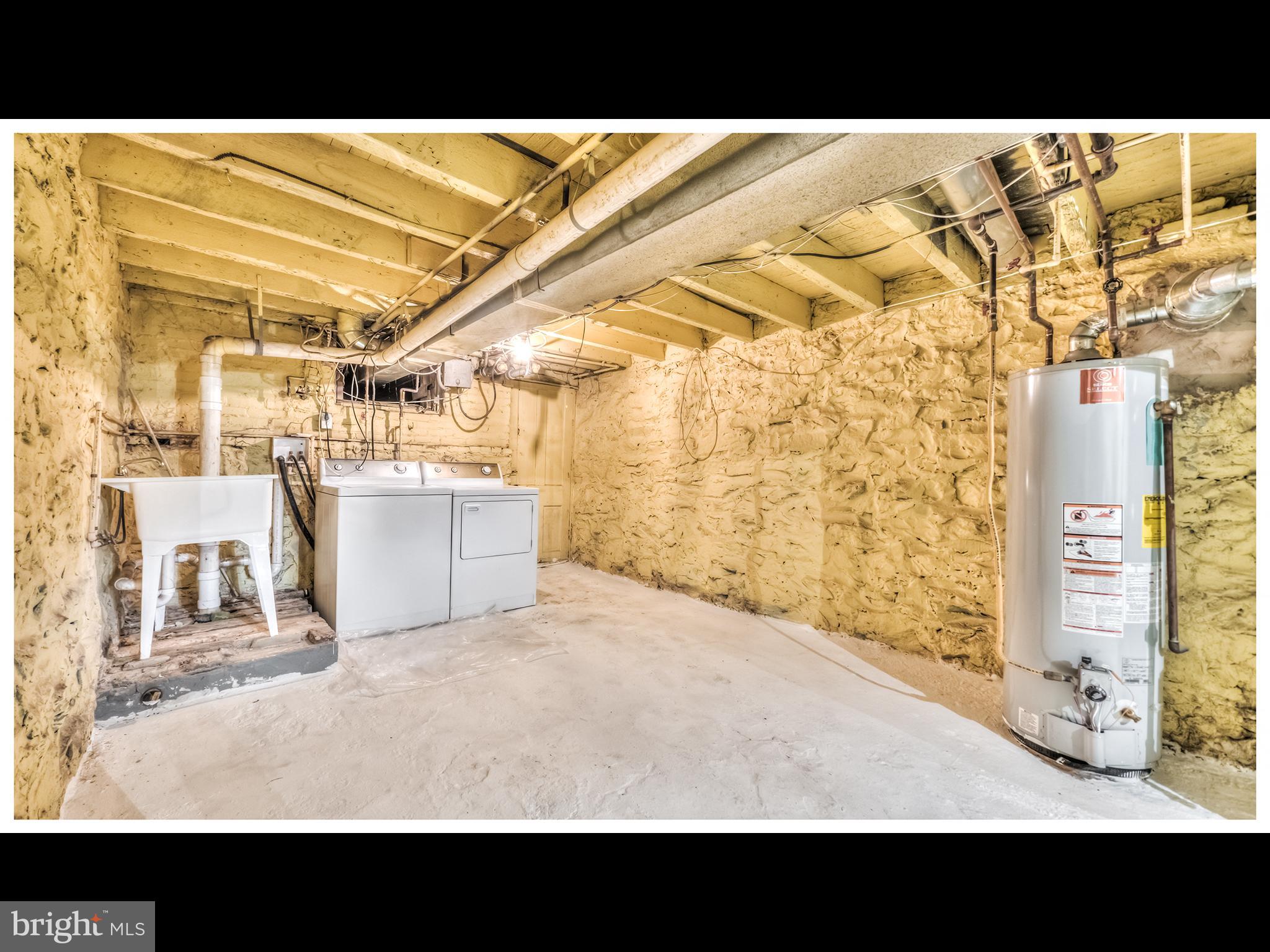 CANTON - Residential Lease