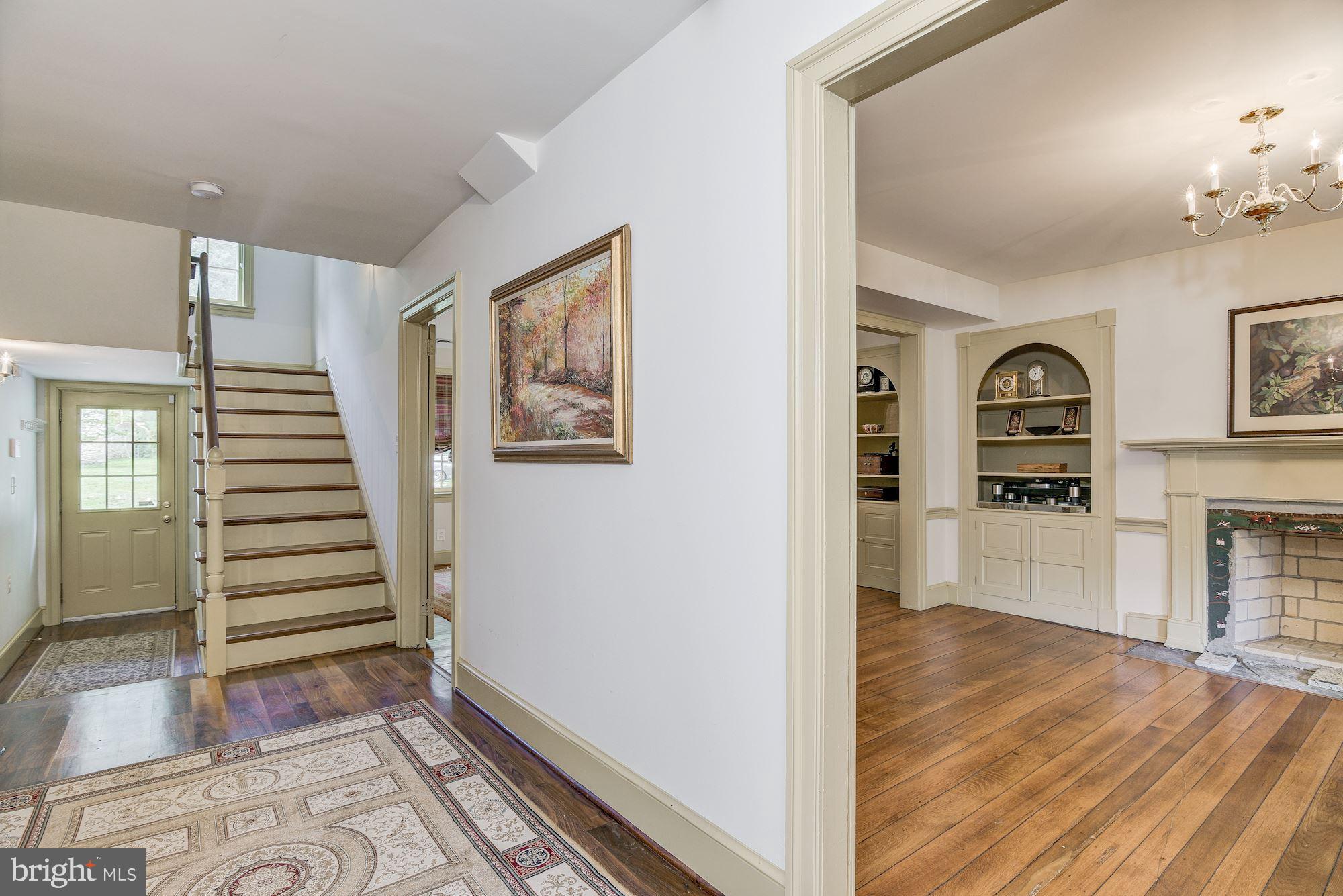 DELLABROOKE FOREST - Residential