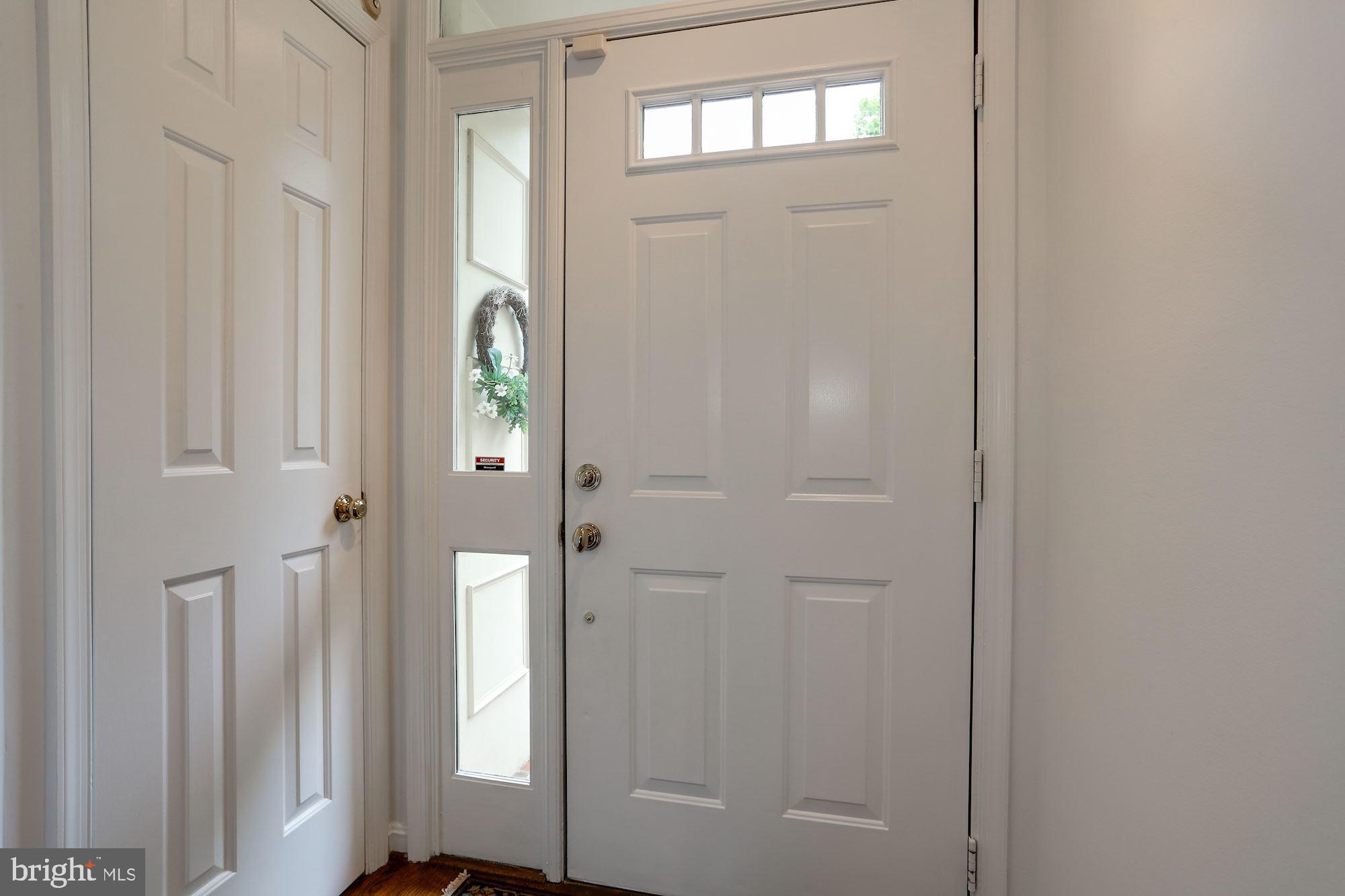 JEFFERSON RESIDENCES - Residential