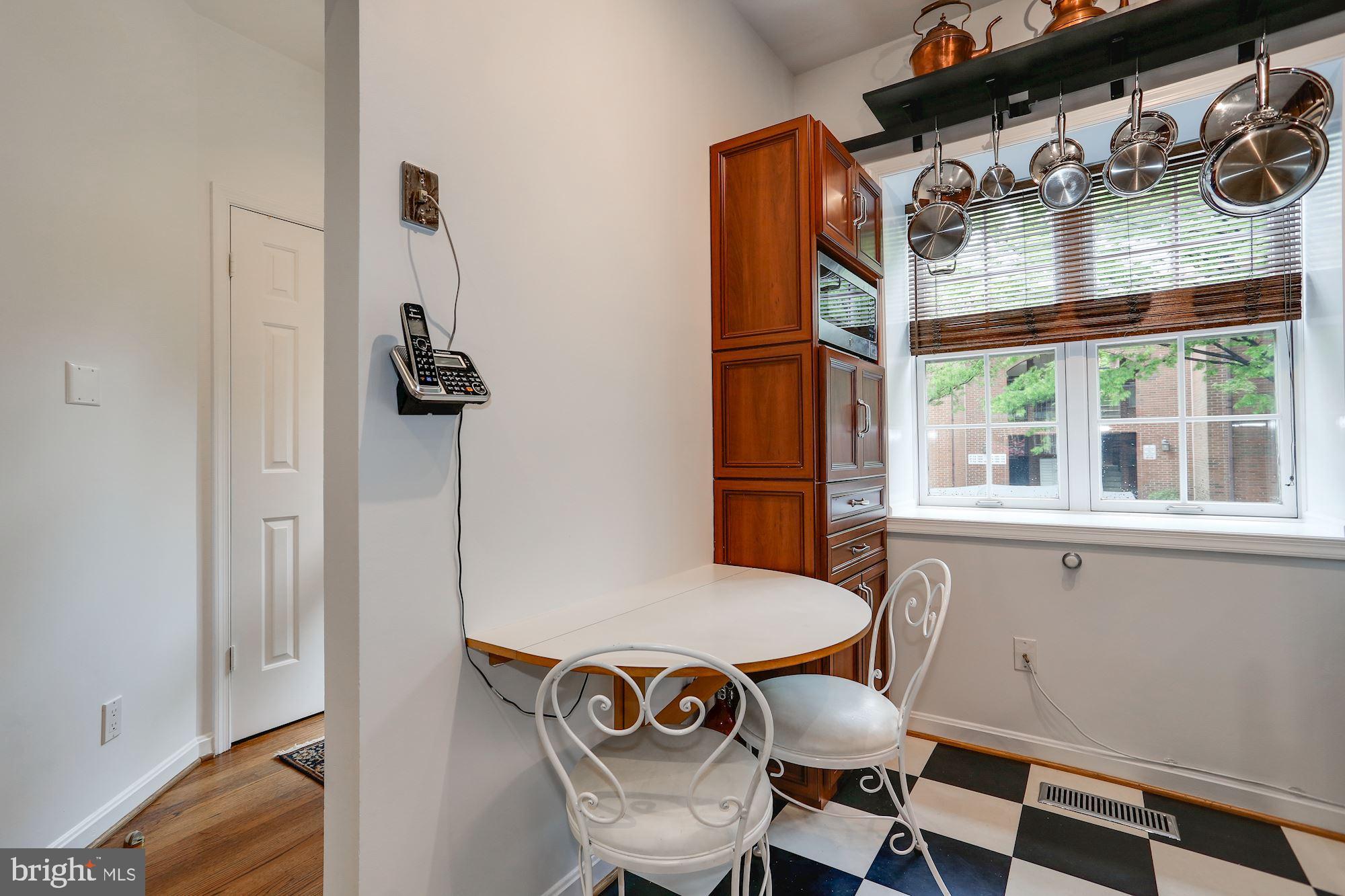 JEFFERSON RESIDENCES - Residential